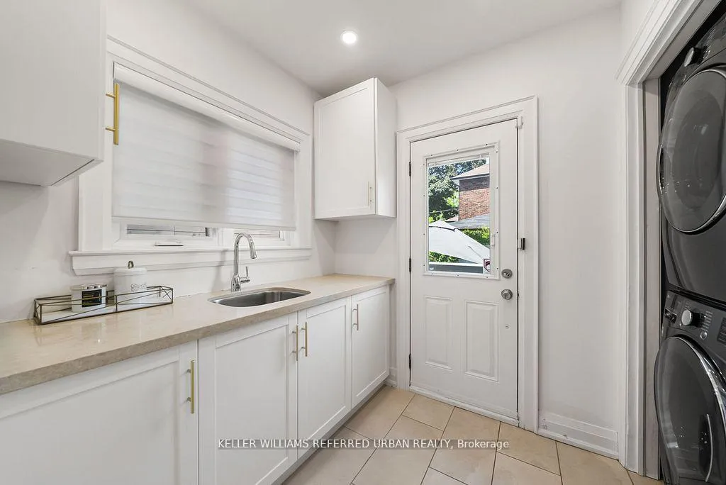 Photo 18 of 8 Cloverlawn Avenue, Toronto, Oakwood Village — HOMEH