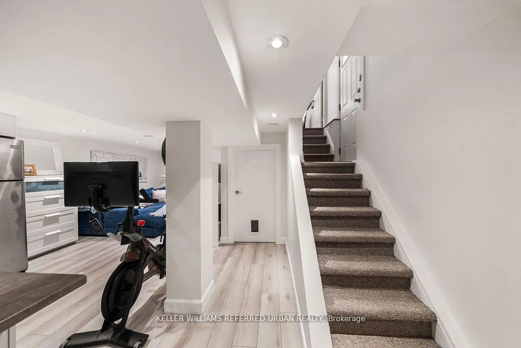 Photo 40 of 8 Cloverlawn Avenue, Toronto, Oakwood Village — HOMEH