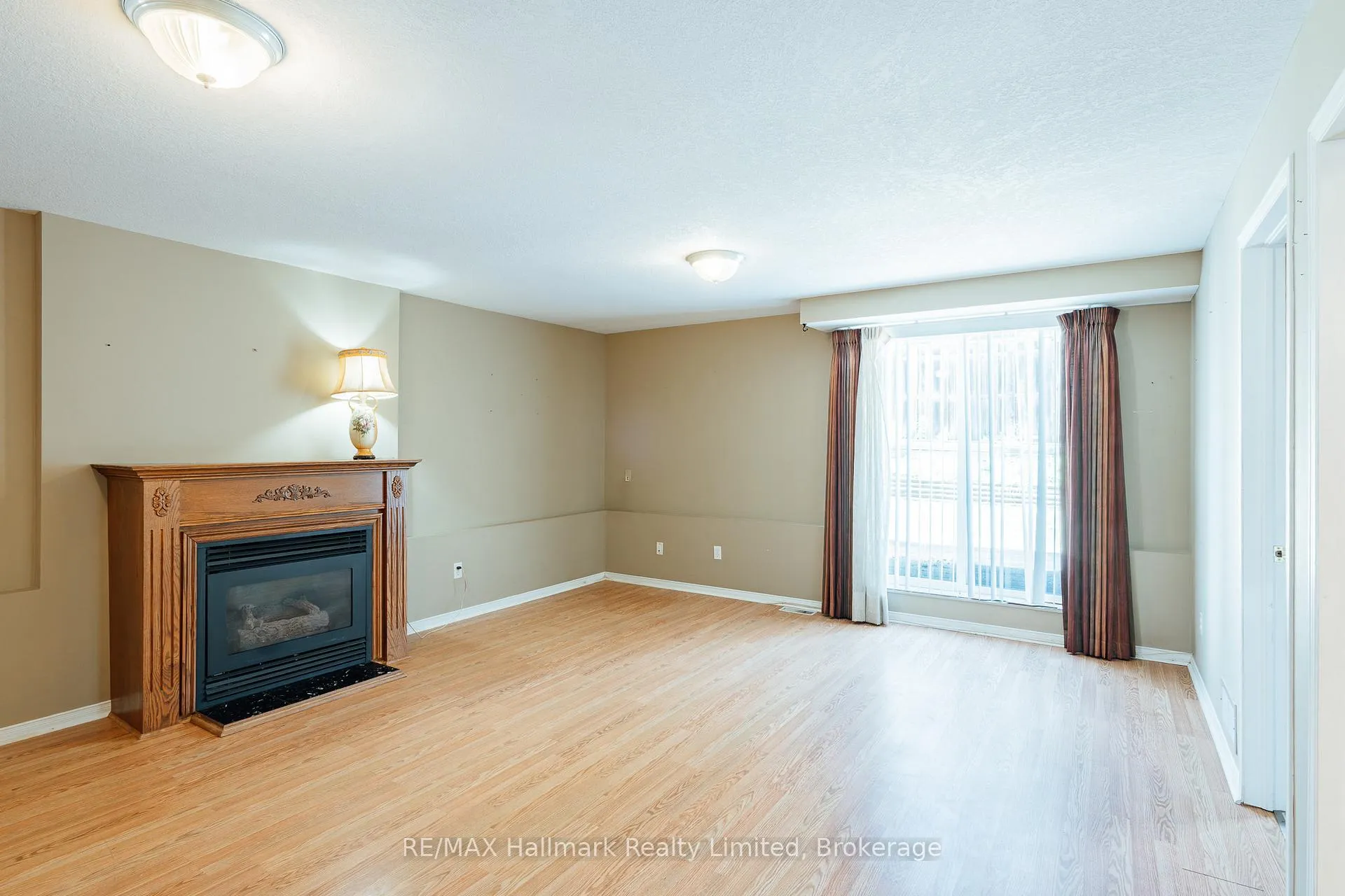 Photo 16 of 389 Starwood Drive, Guelph, Grange Road — HOMEH
