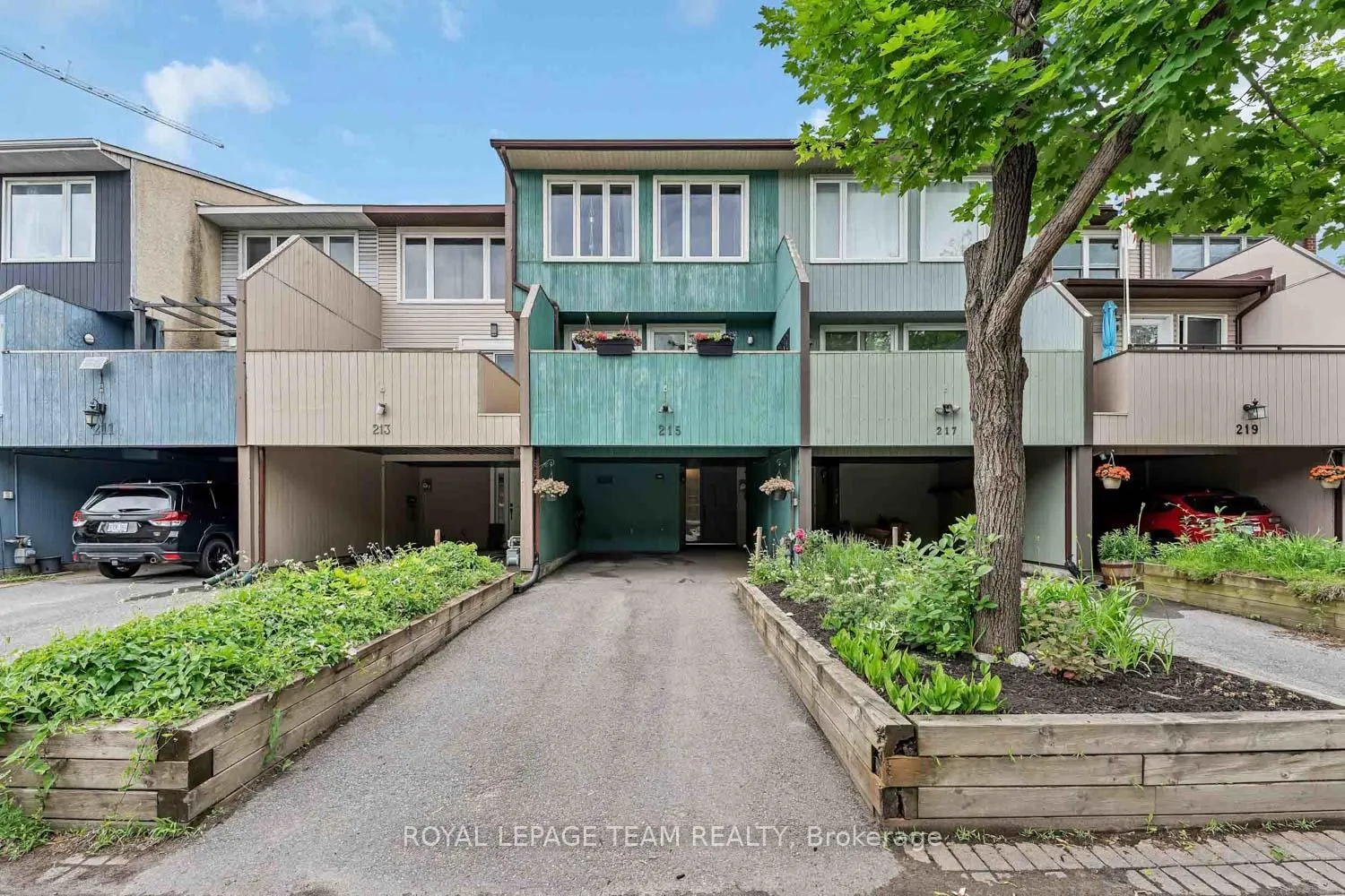 Photo 1 of 215 Booth Street, Ottawa, West Centre Town — HOMEH