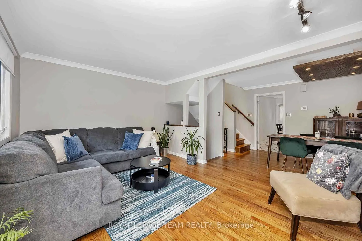Photo 12 of 215 Booth Street, Ottawa, West Centre Town — HOMEH