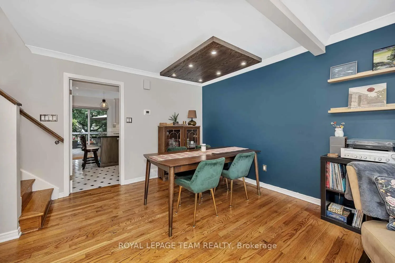 Photo 13 of 215 Booth Street, Ottawa, West Centre Town — HOMEH