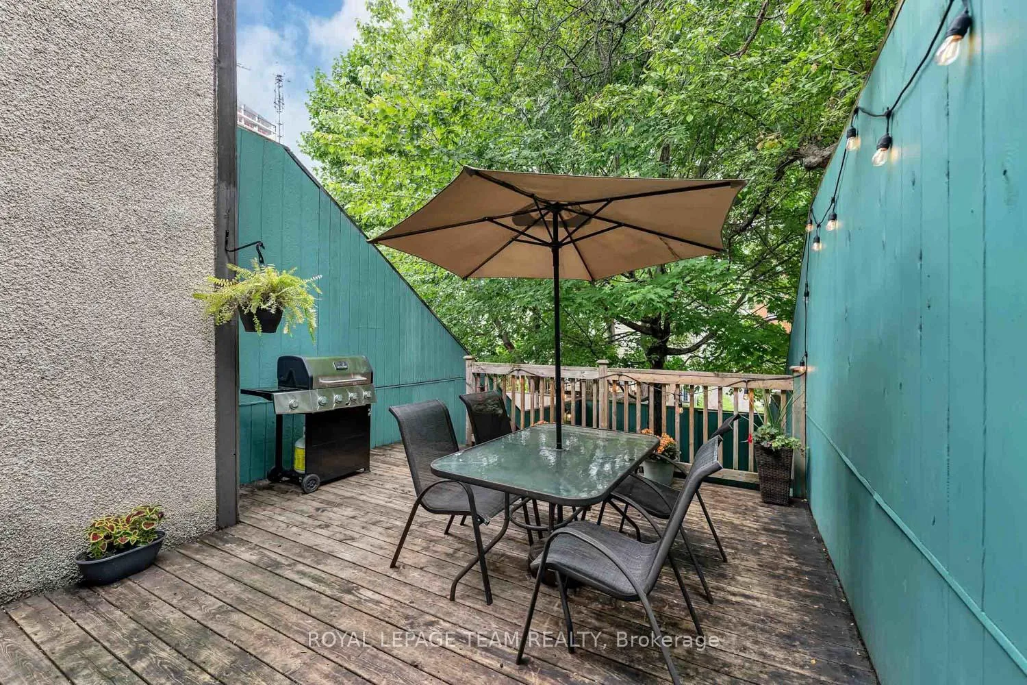 Photo 37 of 215 Booth Street, Ottawa, West Centre Town — HOMEH