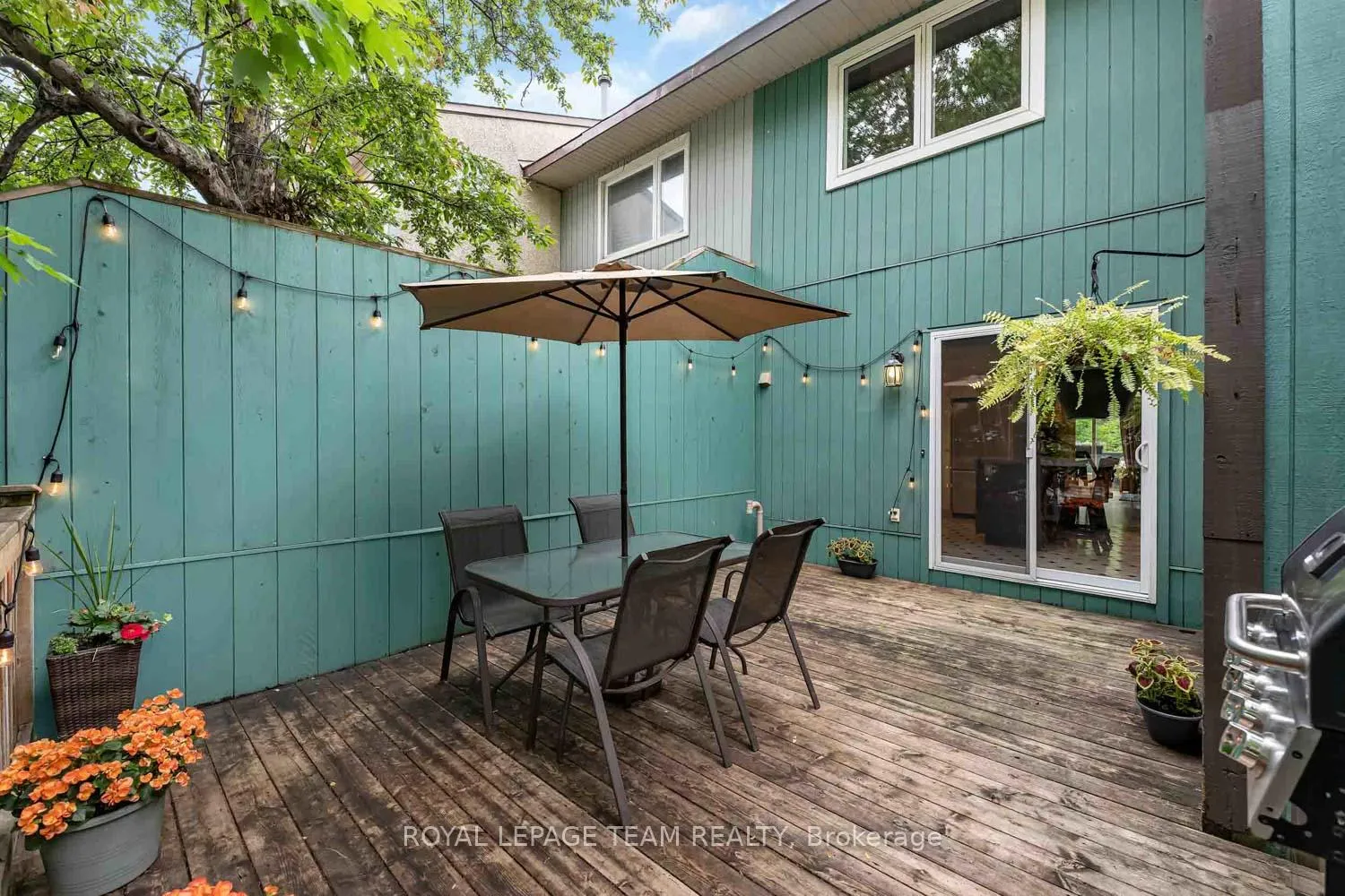 Photo 38 of 215 Booth Street, Ottawa, West Centre Town — HOMEH