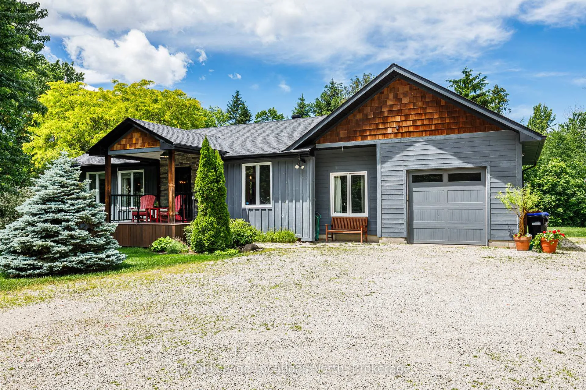 Photo of 8366 Poplar Side Road