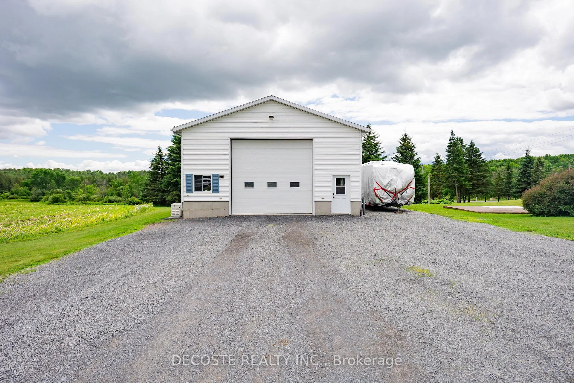 Photo 4 of 20356 Concession 7 Road, South Glengarry, South Glengarry (Lancaster) Twp — HOMEH