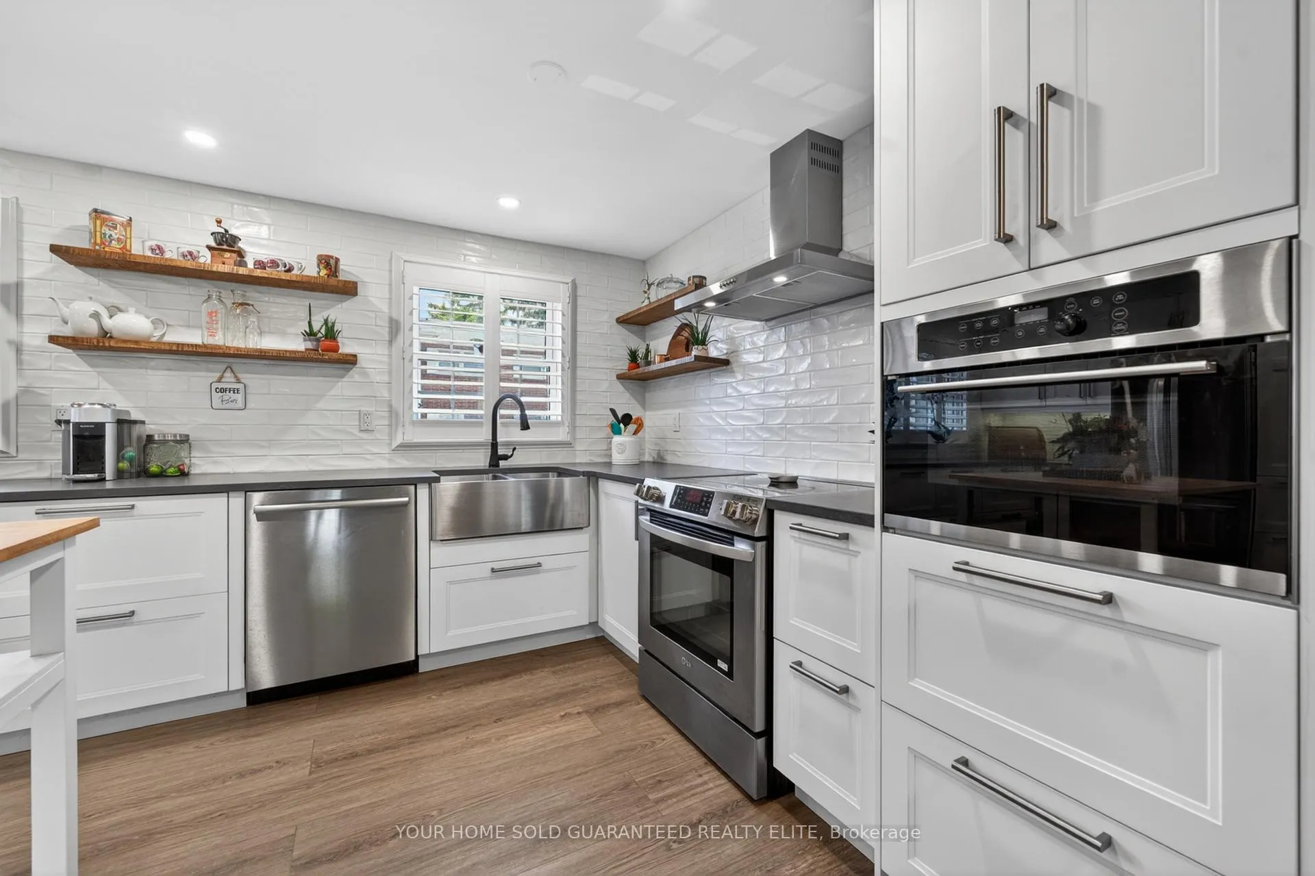 Photo 7 of Unit 4, 91 Livingston Avenue, Grimsby, Grimsby West — HOMEH
