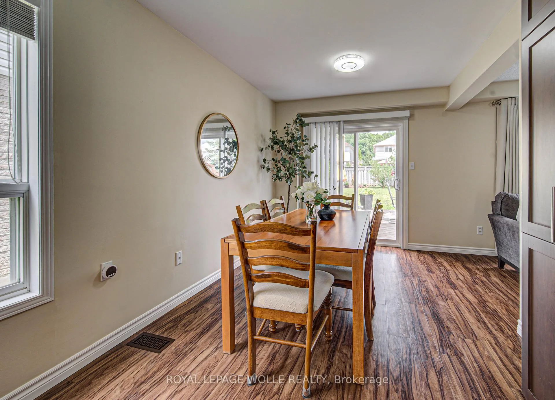 Photo 11 of 87 Jordan Drive, Cambridge — HOMEH