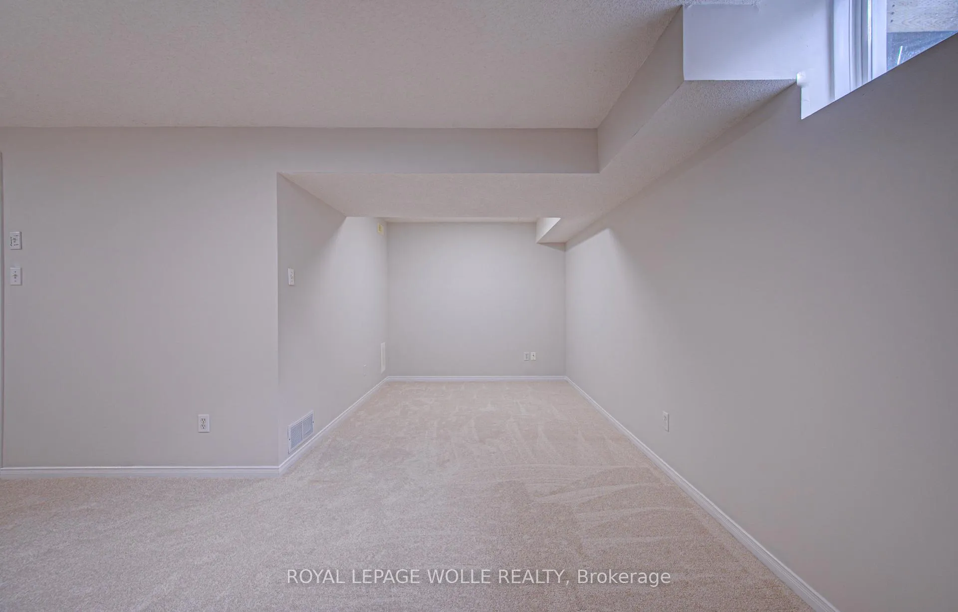 Photo 31 of 87 Jordan Drive, Cambridge — HOMEH