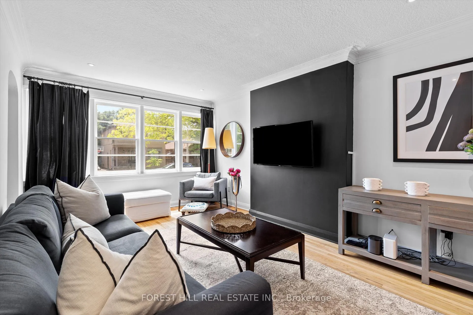 Photo 8 of 6 Barrett Road, Toronto, O'Connor-Parkview — HOMEH