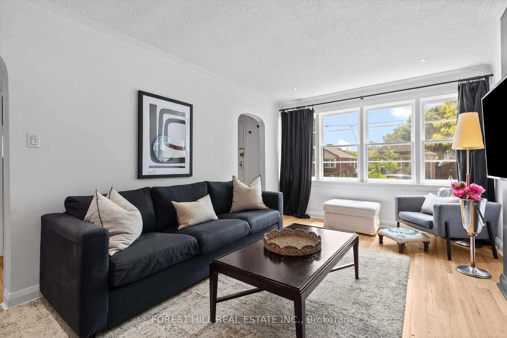 Photo 10 of 6 Barrett Road, Toronto, O'Connor-Parkview — HOMEH