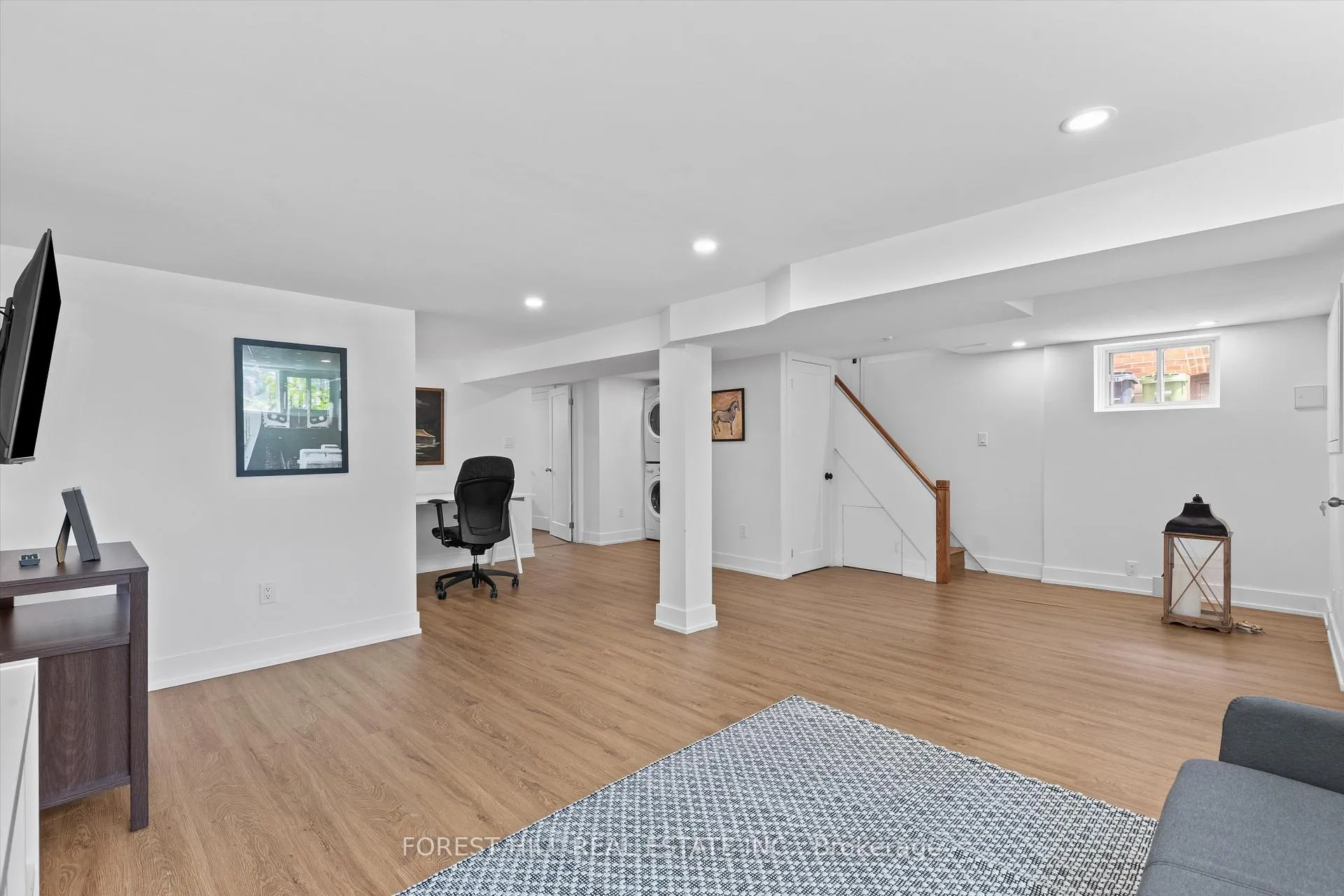 Photo 17 of 6 Barrett Road, Toronto, O'Connor-Parkview — HOMEH