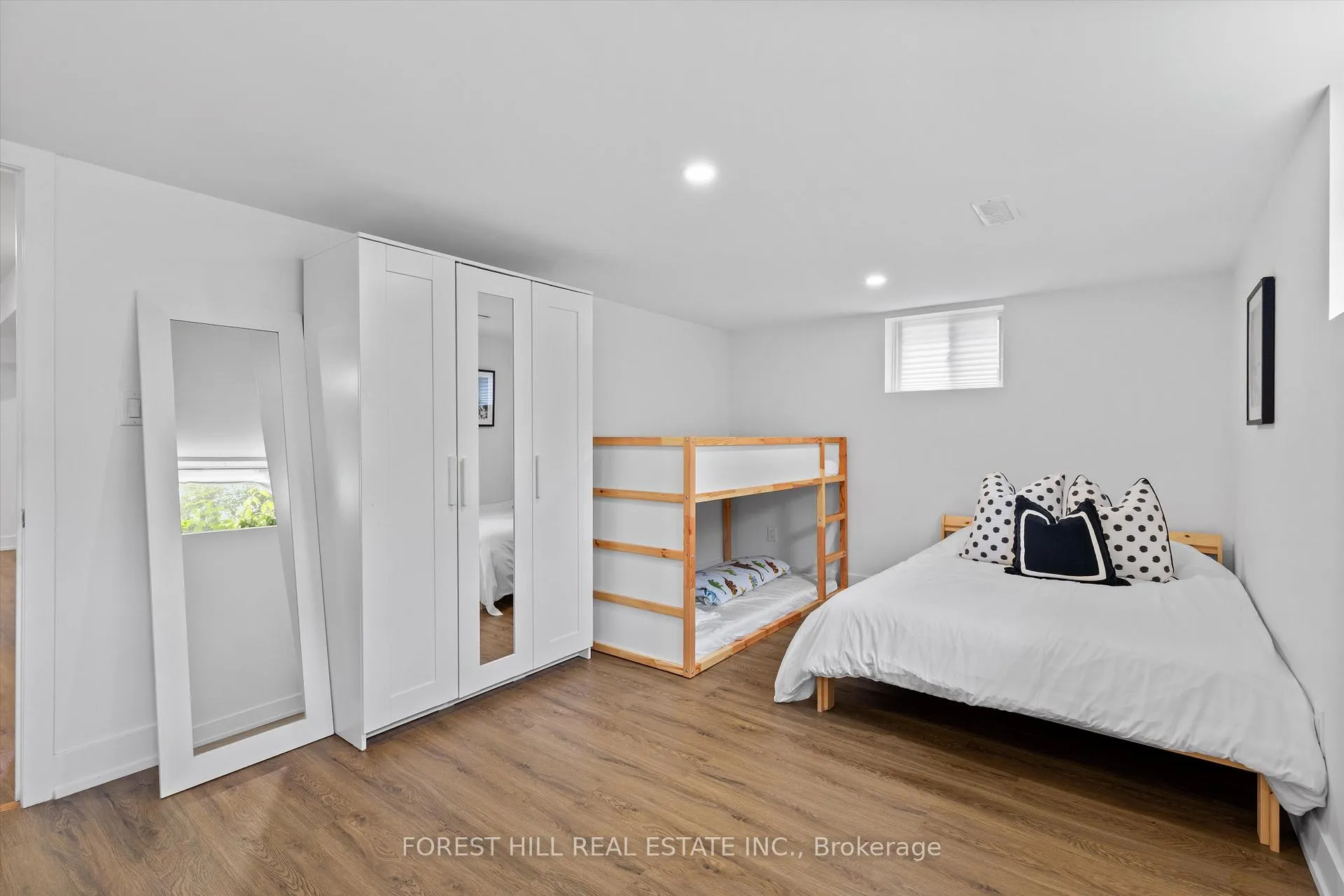 Photo 22 of 6 Barrett Road, Toronto, O'Connor-Parkview — HOMEH