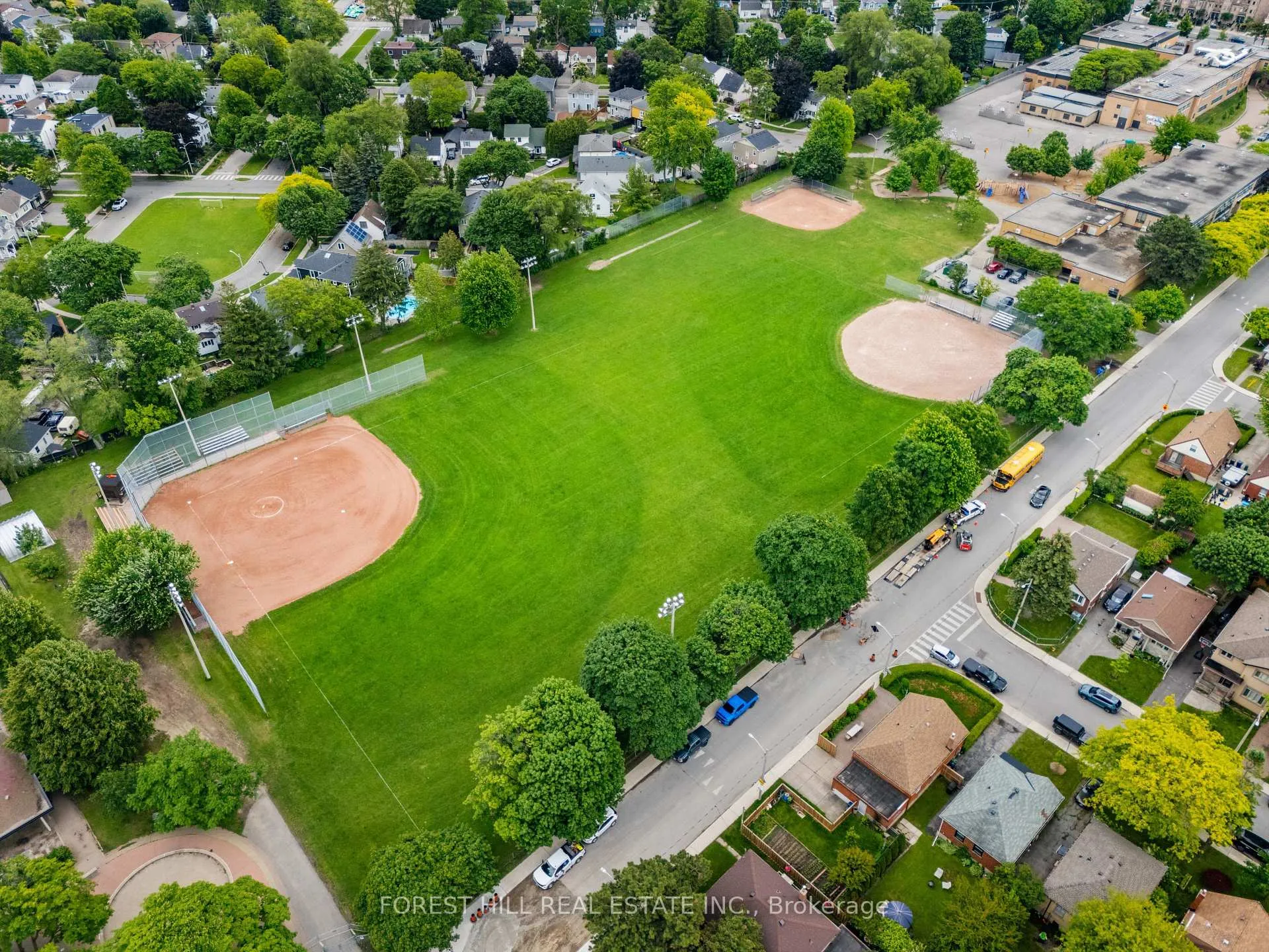 Photo 38 of 6 Barrett Road, Toronto, O'Connor-Parkview — HOMEH