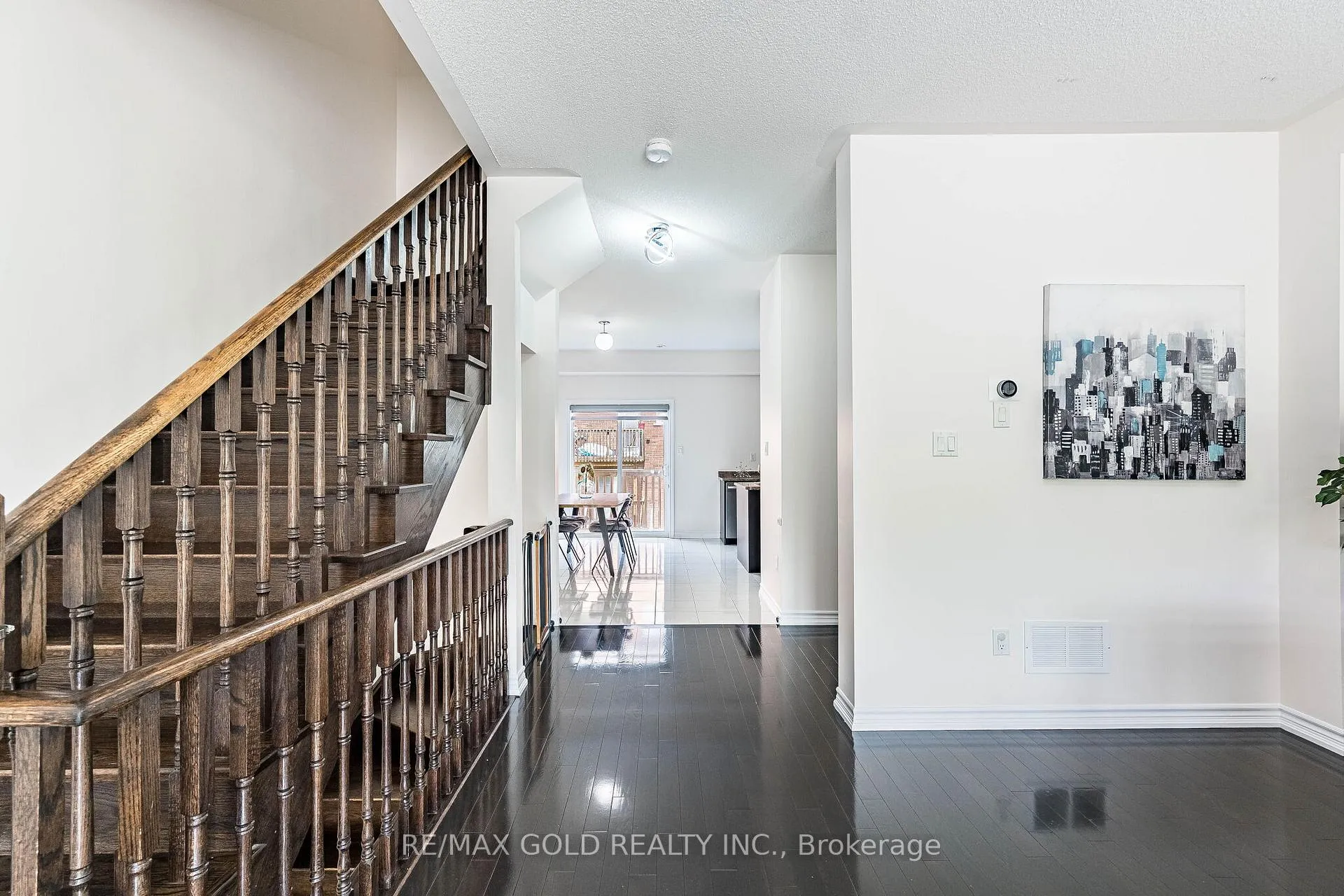 Photo 14 of Unit 151, 6 Pulberry Close, Brampton, Credit Valley — HOMEH