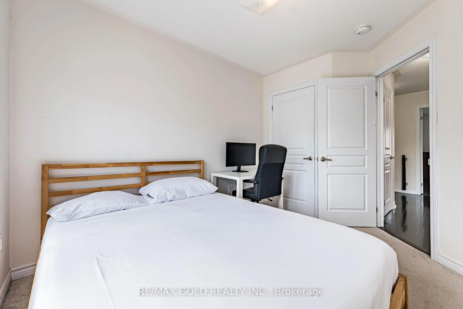 Photo 33 of Unit 151, 6 Pulberry Close, Brampton, Credit Valley — HOMEH