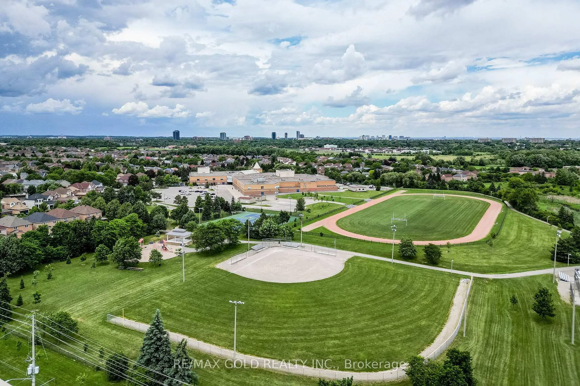 Photo 46 of Unit 151, 6 Pulberry Close, Brampton, Credit Valley — HOMEH