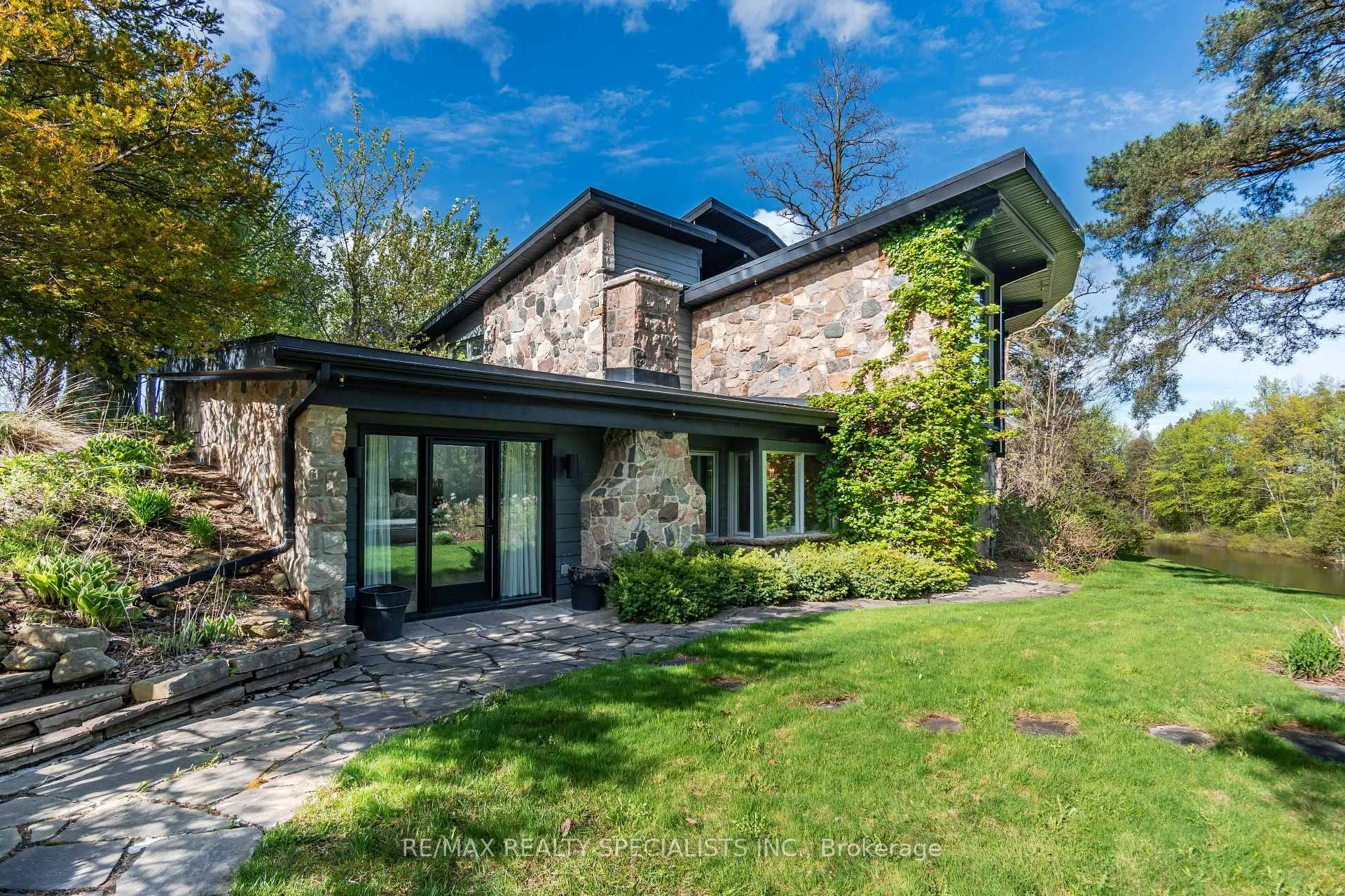 Photo 1 of 16167 Mclaughlin Road, Caledon, Inglewood — HOMEH