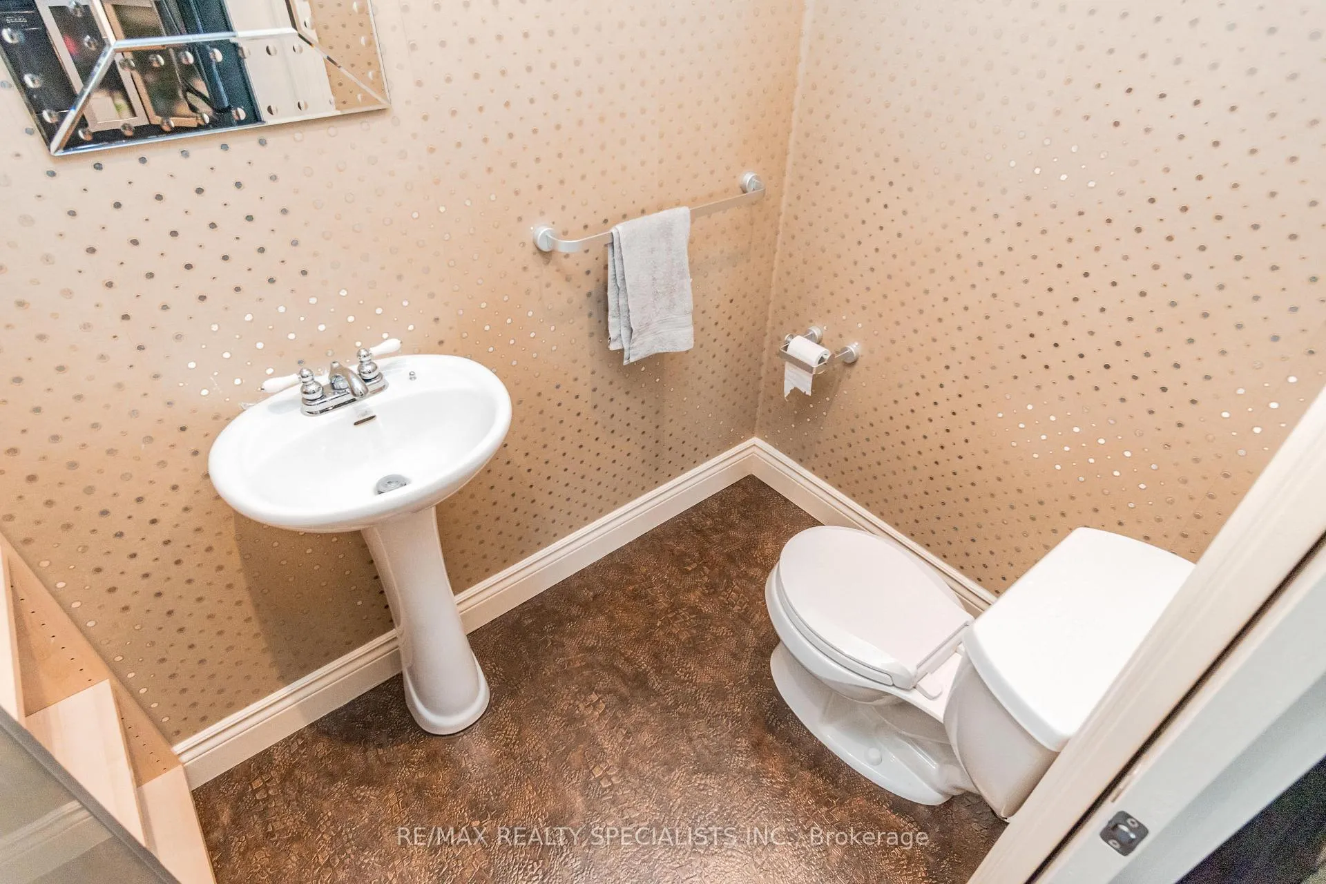 Photo 19 of 16167 Mclaughlin Road, Caledon, Inglewood — HOMEH