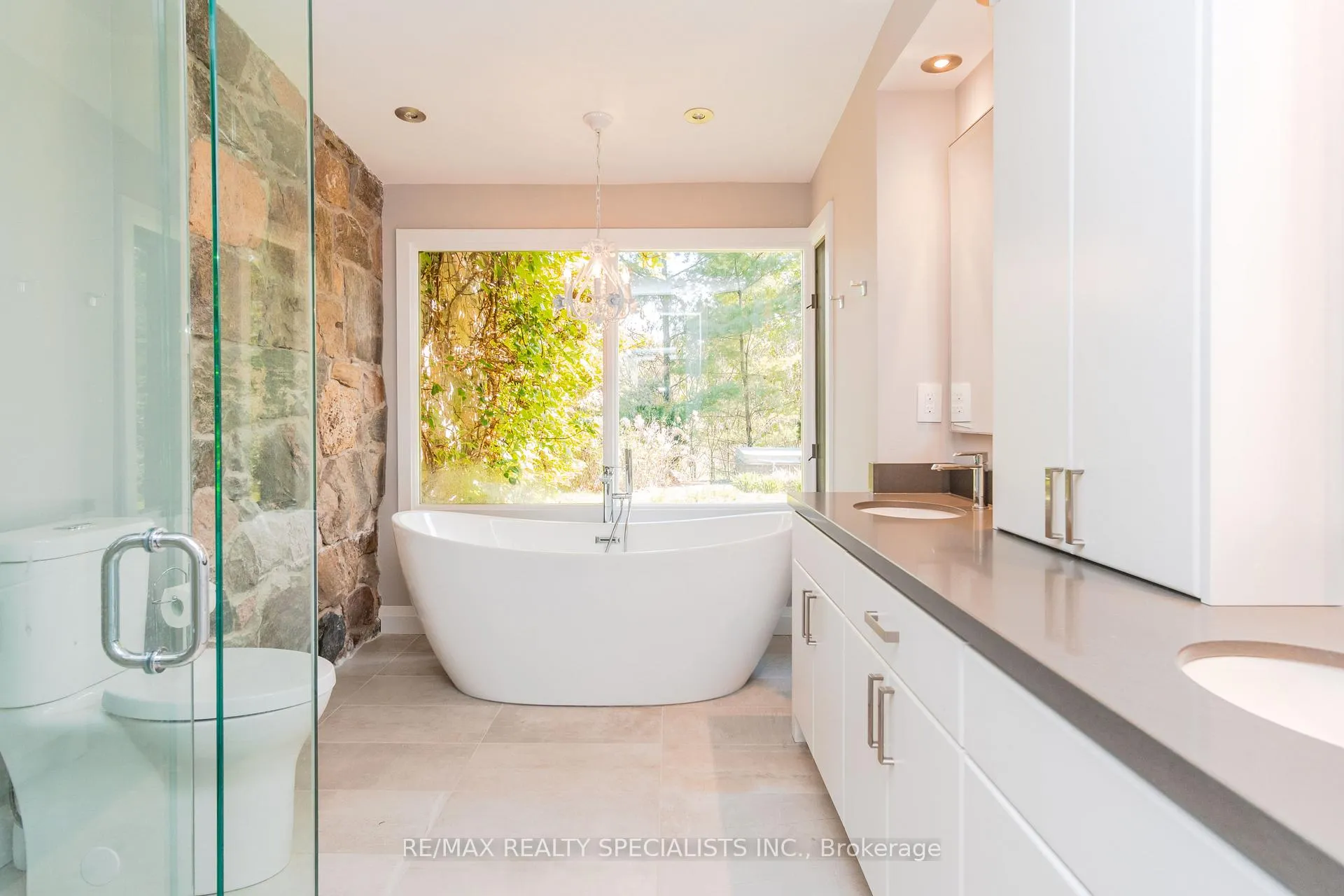 Photo 23 of 16167 Mclaughlin Road, Caledon, Inglewood — HOMEH