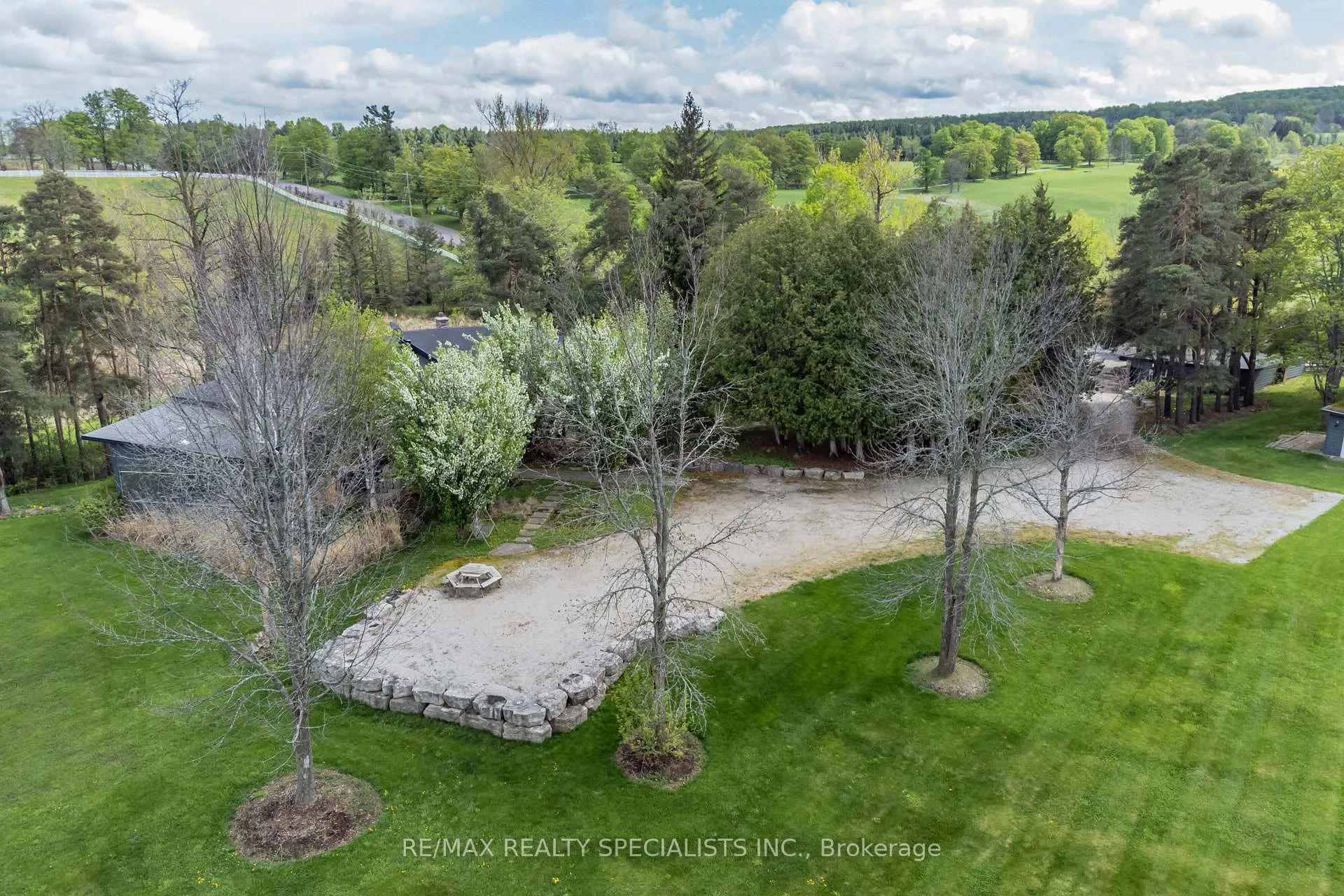 Photo 47 of 16167 Mclaughlin Road, Caledon, Inglewood — HOMEH