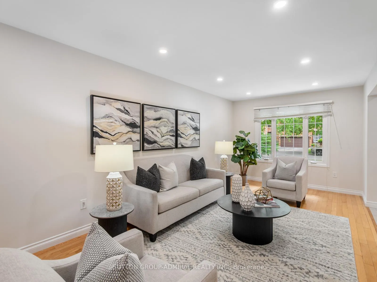 Photo 6 of 59 Zahavy Drive, Vaughan, Brownridge — HOMEH