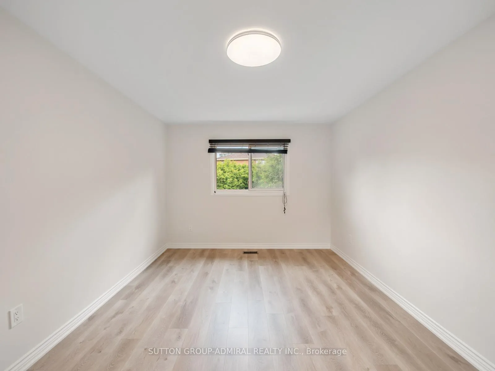 Photo 32 of 59 Zahavy Drive, Vaughan, Brownridge — HOMEH