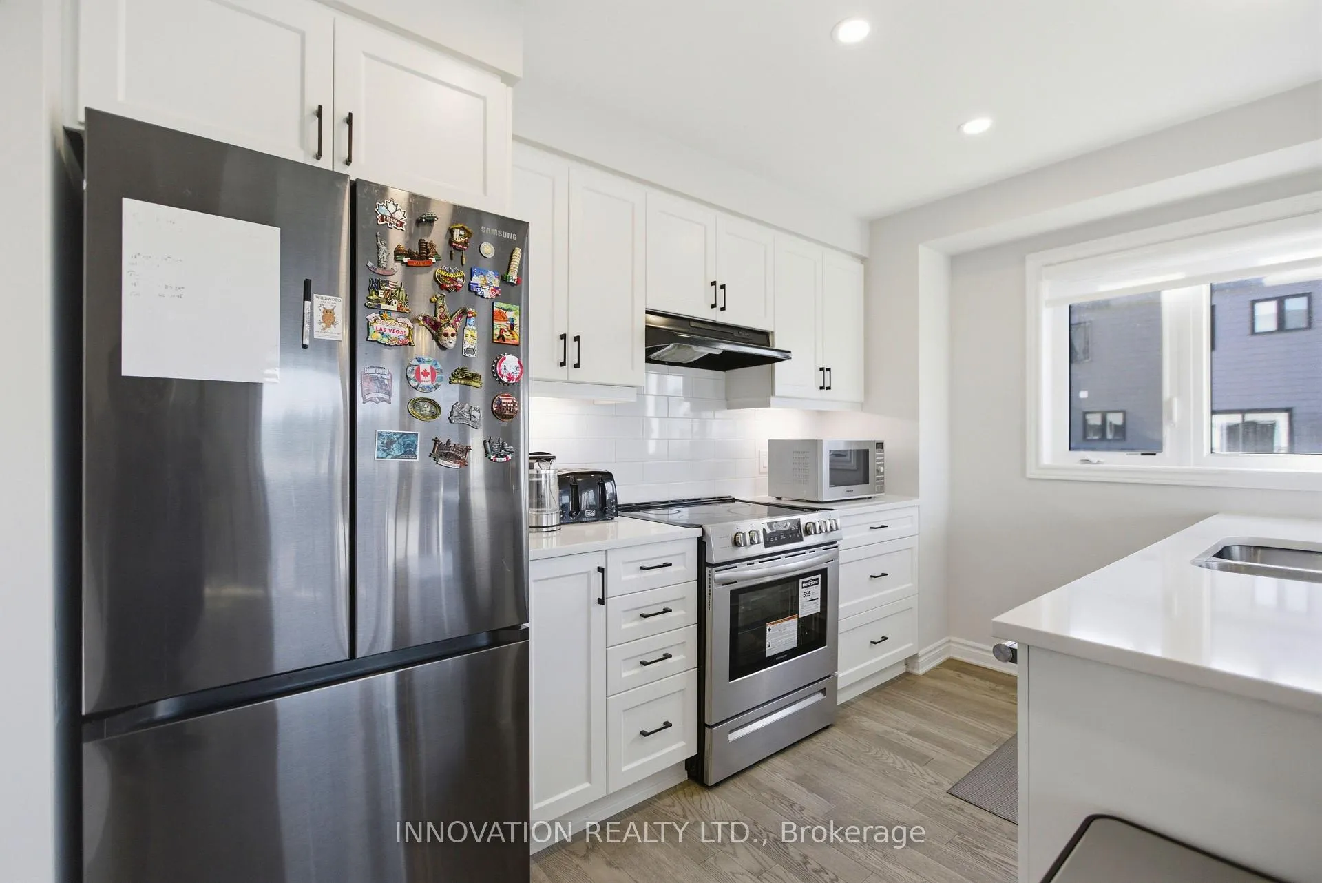 Photo 13 of 120 Kyanite Lane, Ottawa, Barrhaven - Heritage Park — HOMEH