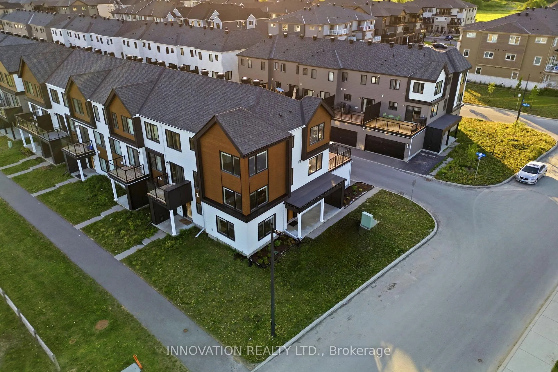 Photo 30 of 120 Kyanite Lane, Ottawa, Barrhaven - Heritage Park — HOMEH