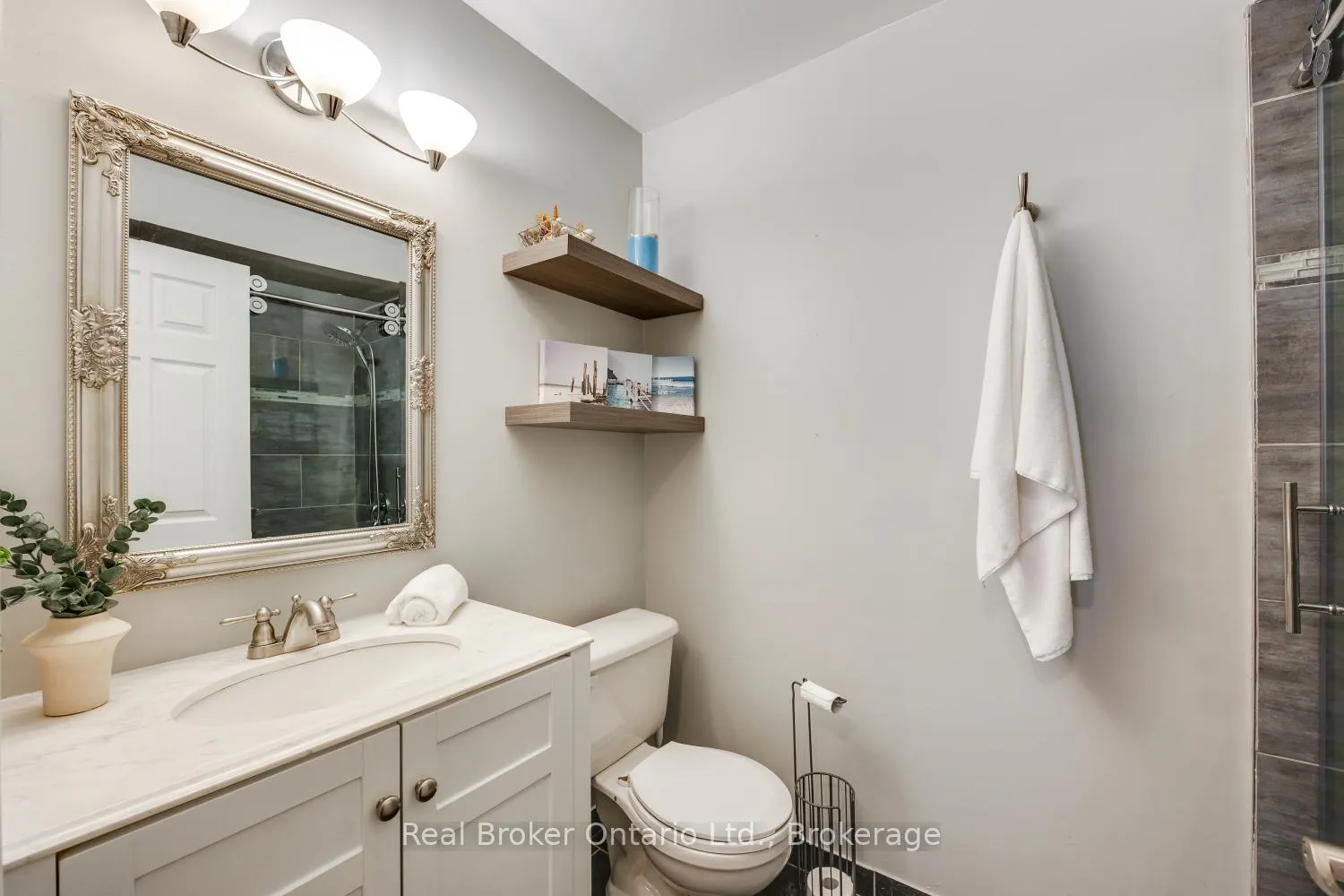 Photo 22 of 36 Apple Blossom Boulevard, Clarington, Bowmanville — HOMEH