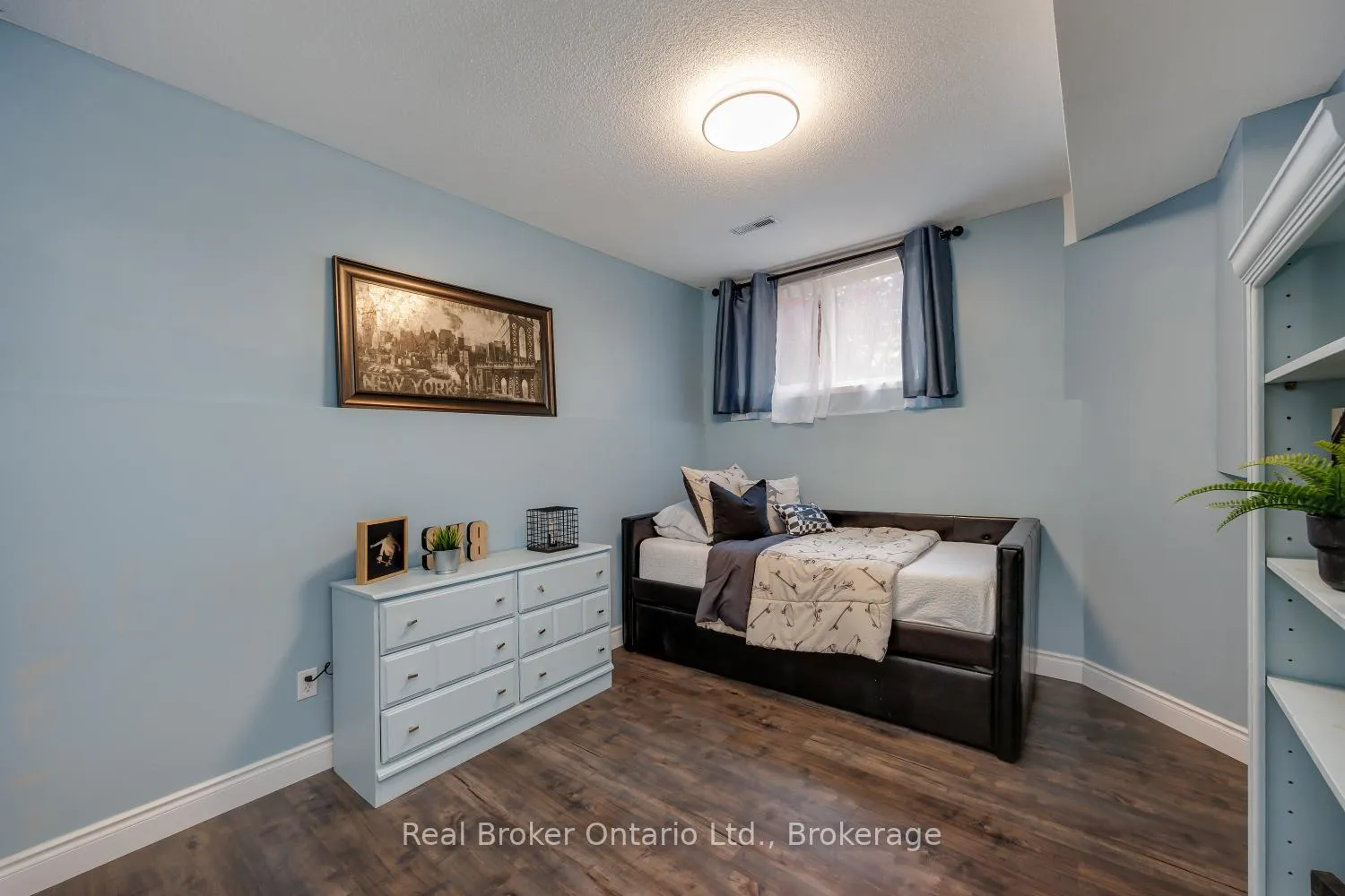 Photo 23 of 36 Apple Blossom Boulevard, Clarington, Bowmanville — HOMEH