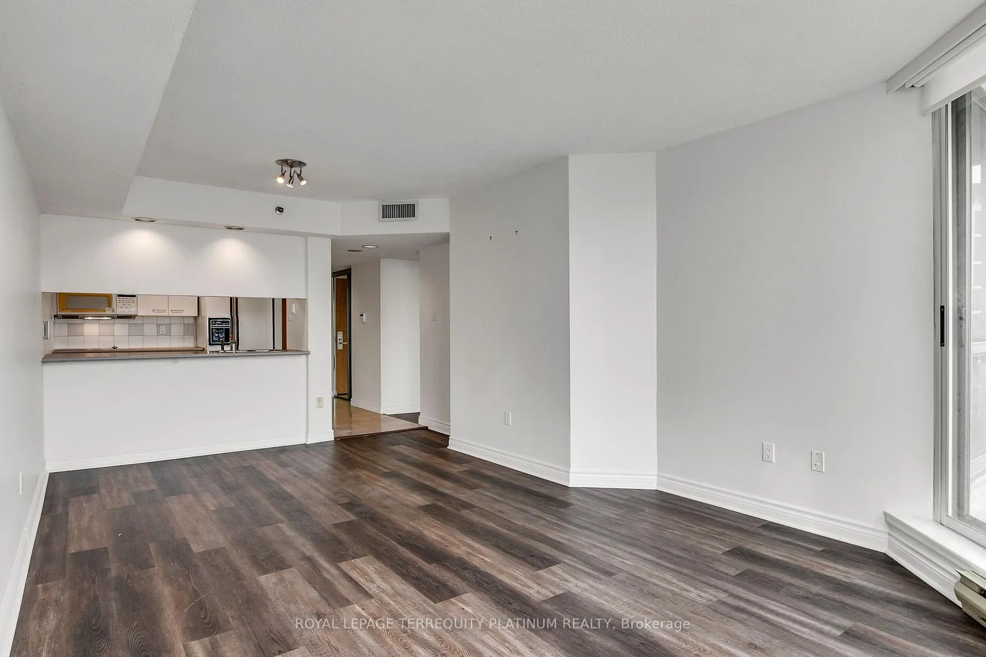 Photo 4 of Unit 2911, 38 Elm Street, Toronto, Bay Street Corridor — HOMEH