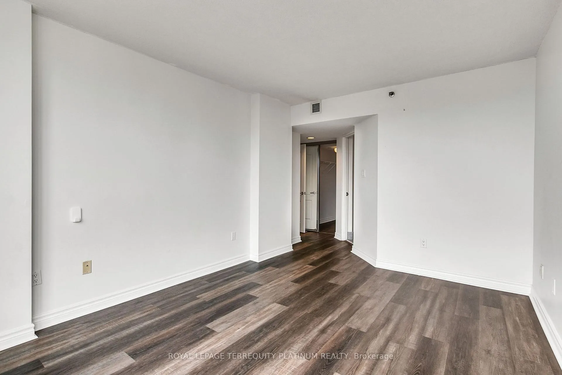 Photo 13 of Unit 2911, 38 Elm Street, Toronto, Bay Street Corridor — HOMEH