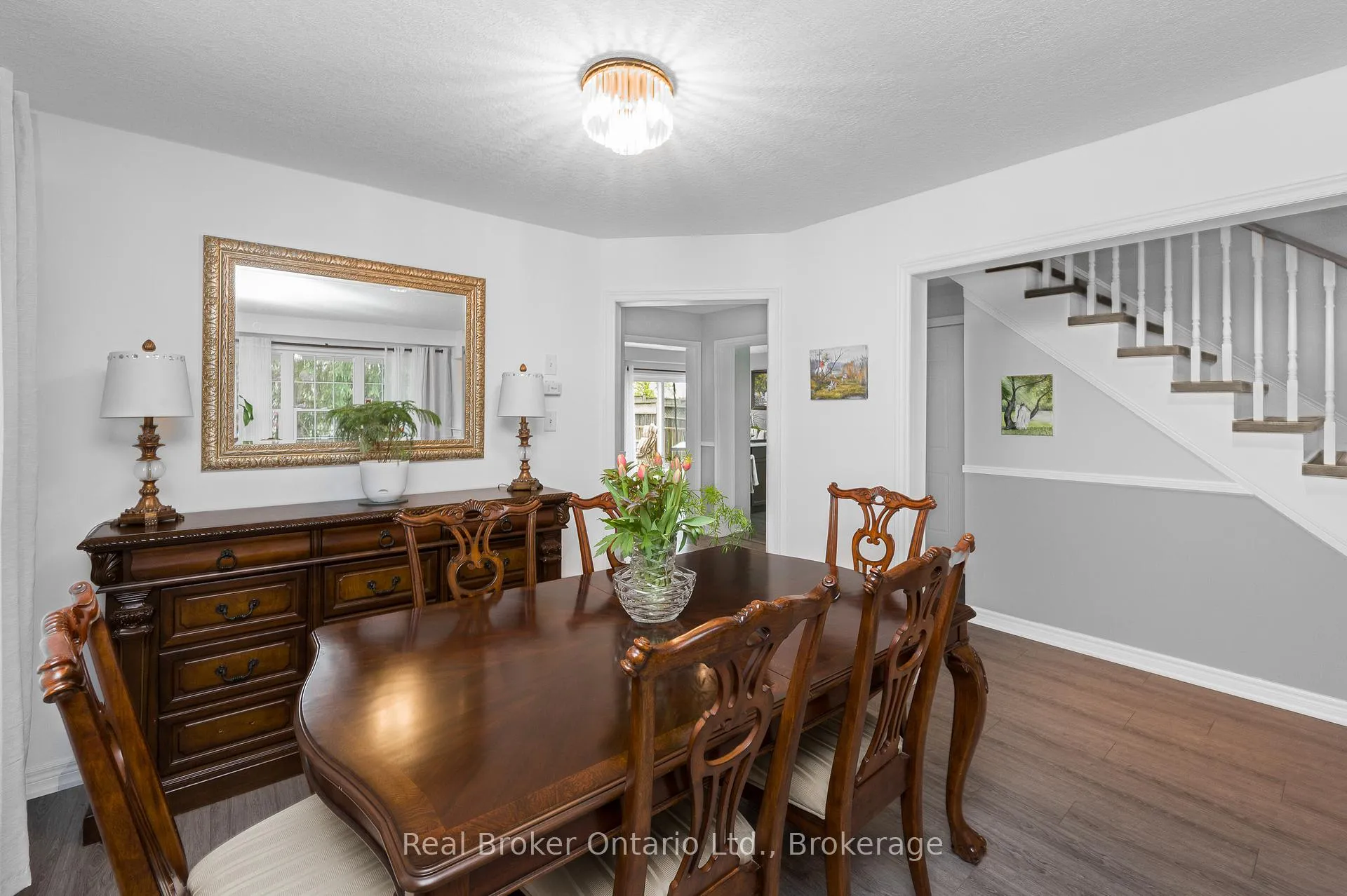 Photo 9 of 176 Osborn Avenue, Brantford — HOMEH