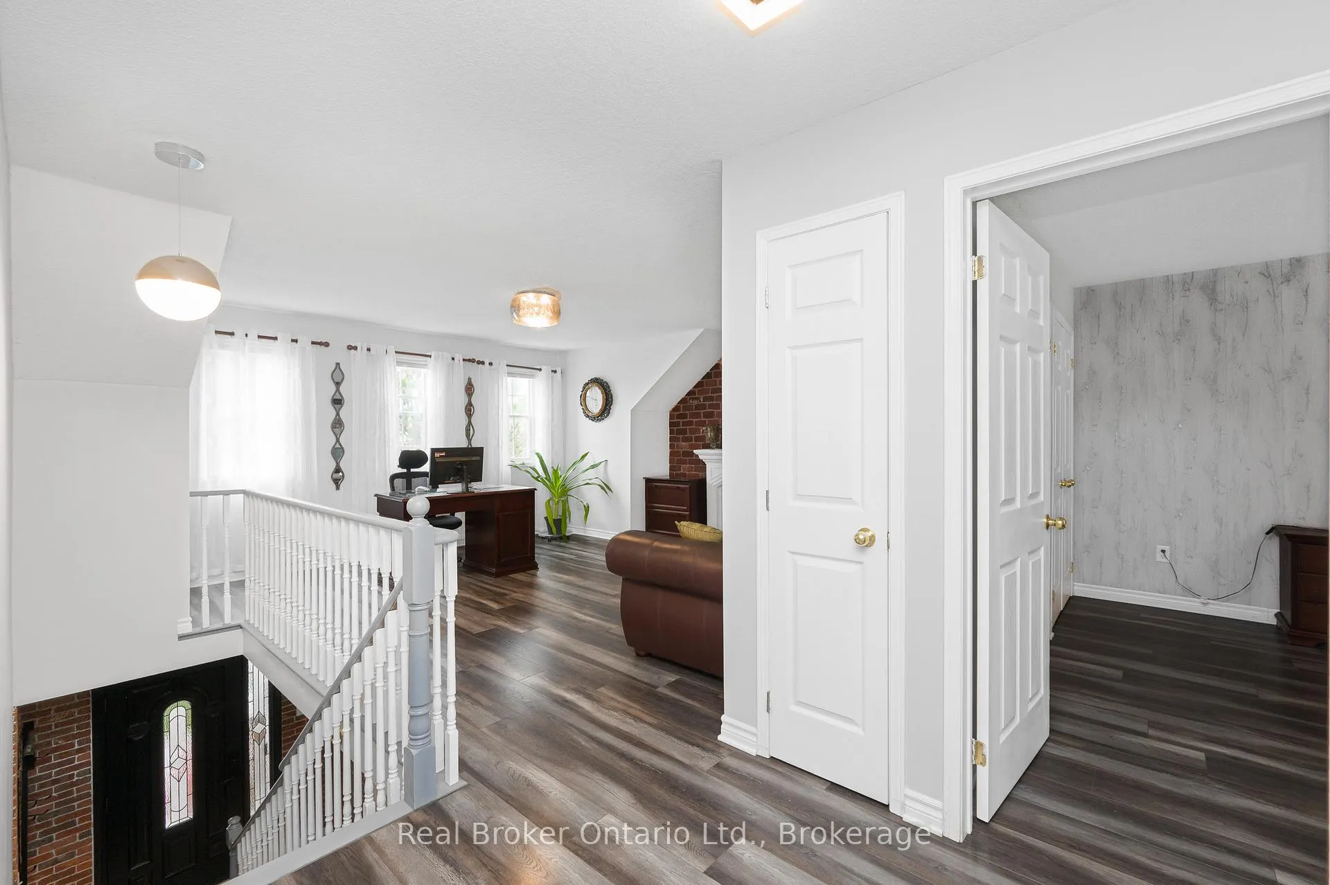 Photo 22 of 176 Osborn Avenue, Brantford — HOMEH