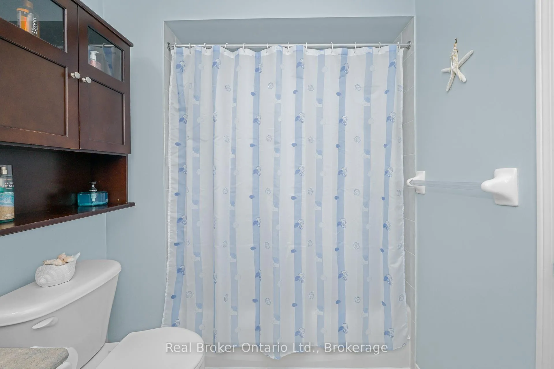 Photo 28 of 176 Osborn Avenue, Brantford — HOMEH