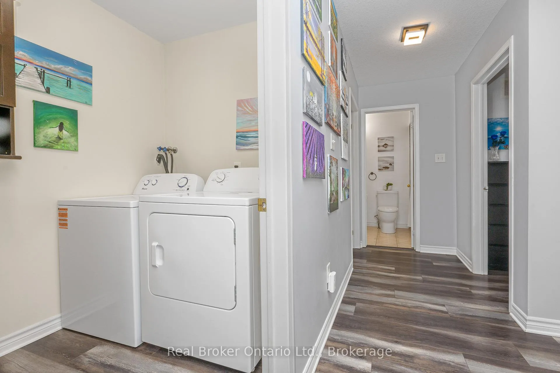 Photo 29 of 176 Osborn Avenue, Brantford — HOMEH