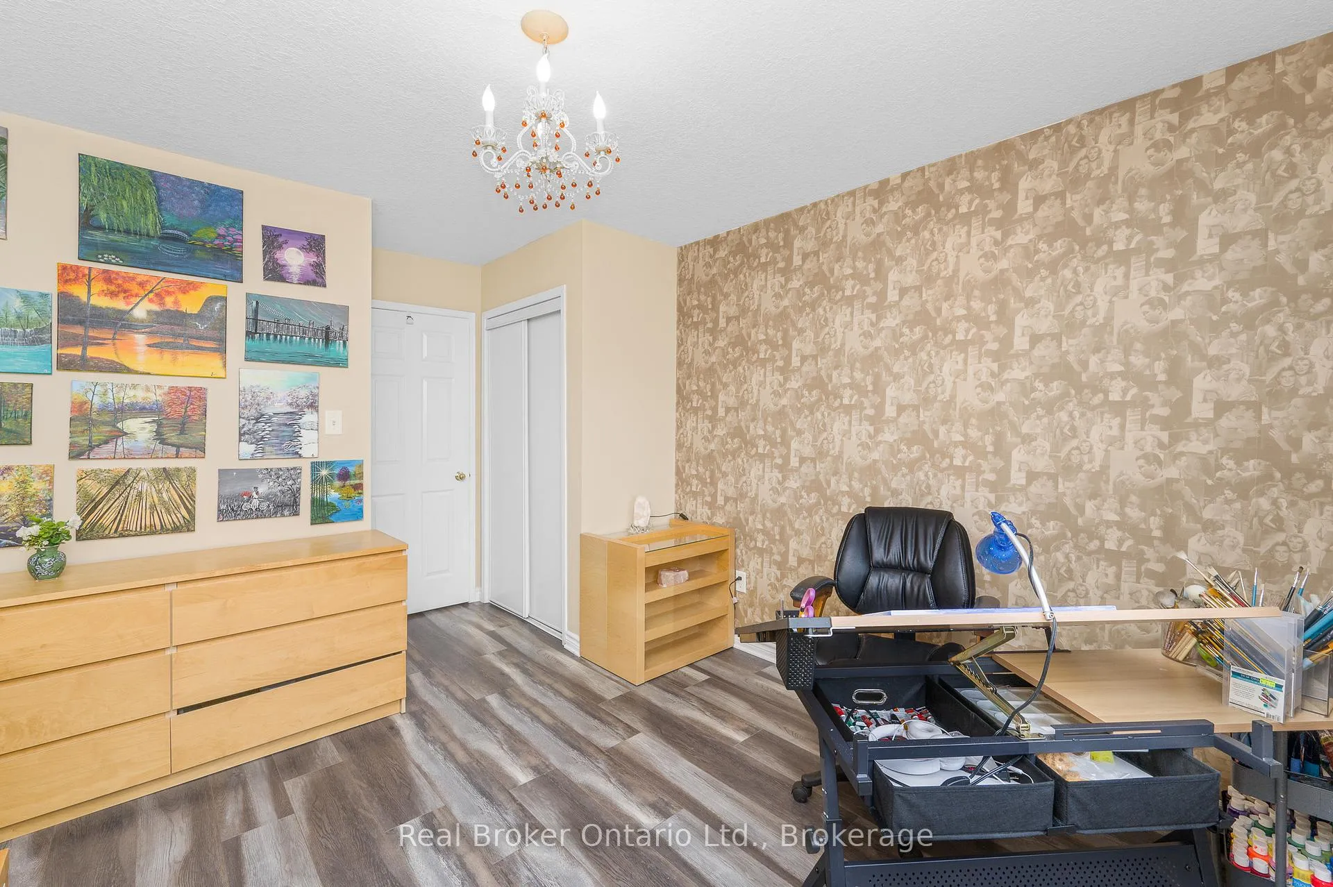 Photo 33 of 176 Osborn Avenue, Brantford — HOMEH