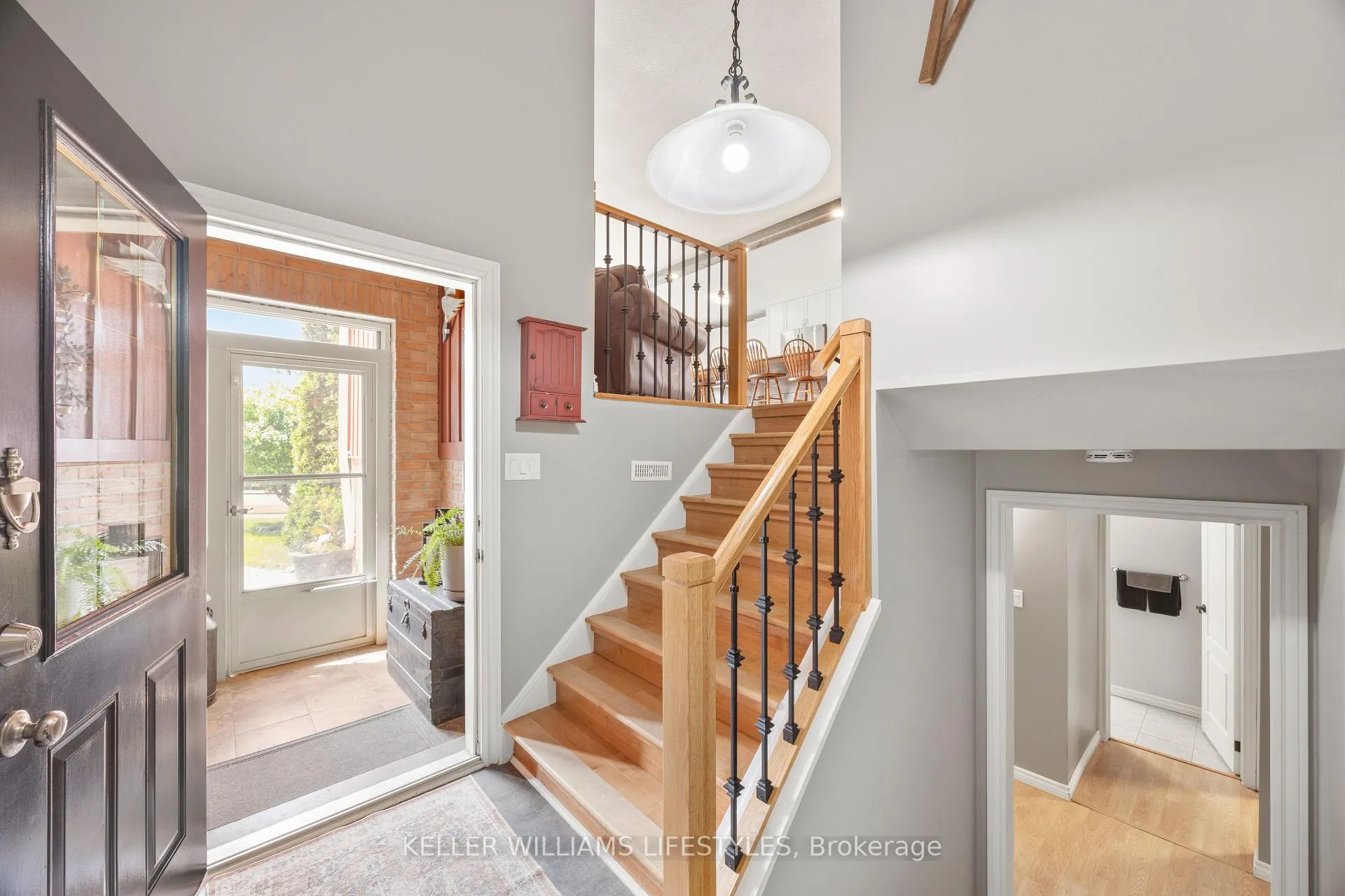 Photo 11 of 109 Willow Avenue, Lucan Biddulph, Lucan — HOMEH