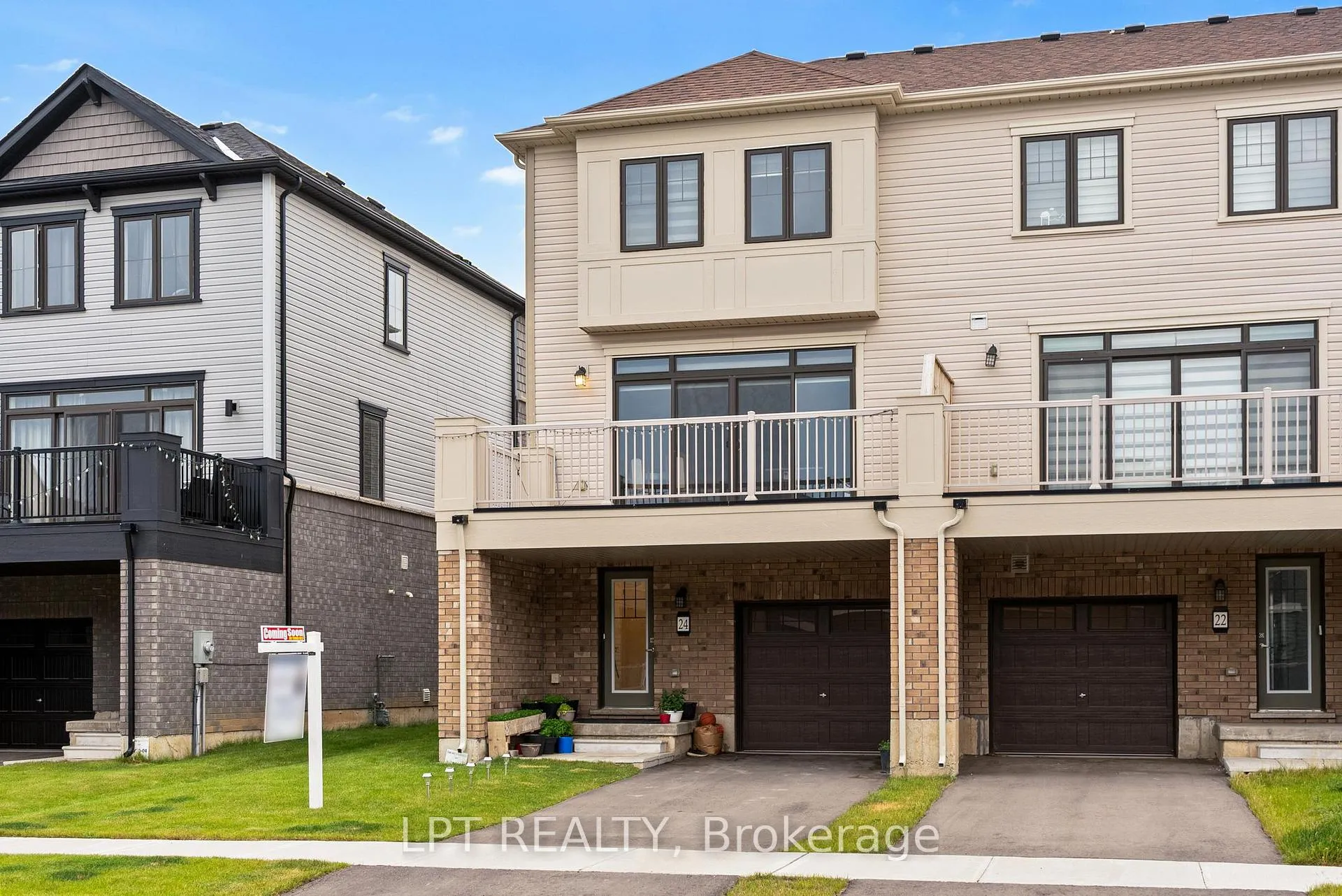 Photo 1 of 24 Bee Crescent, Brantford — HOMEH