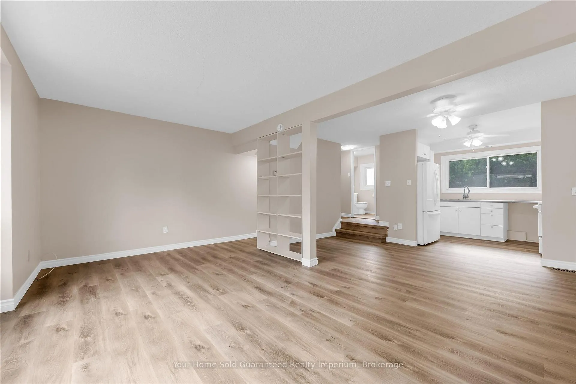 Photo 8 of Unit 44, 125 Bonaventure Drive, Hamilton, Gilbert — HOMEH