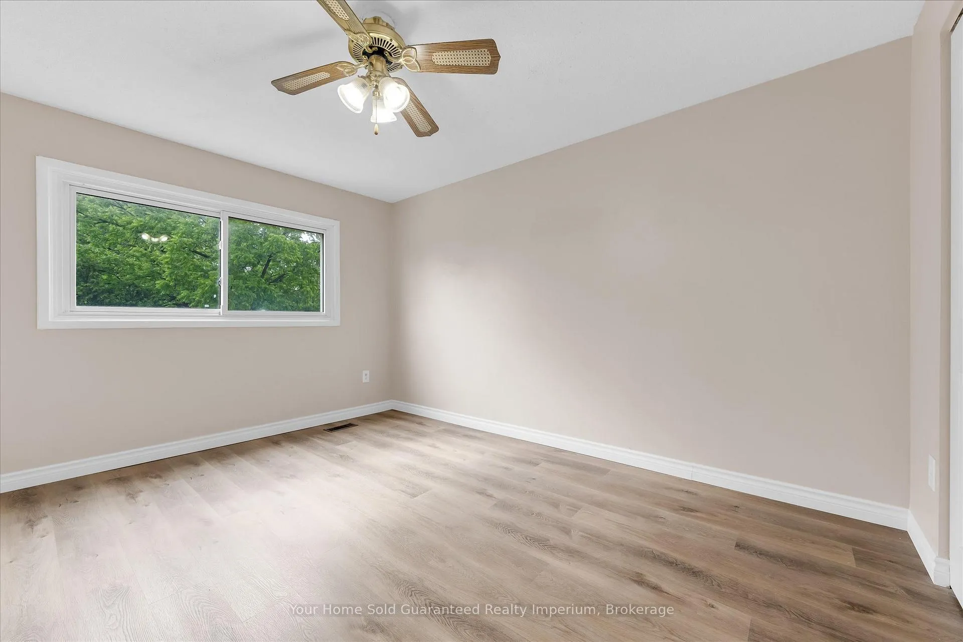 Photo 18 of Unit 44, 125 Bonaventure Drive, Hamilton, Gilbert — HOMEH