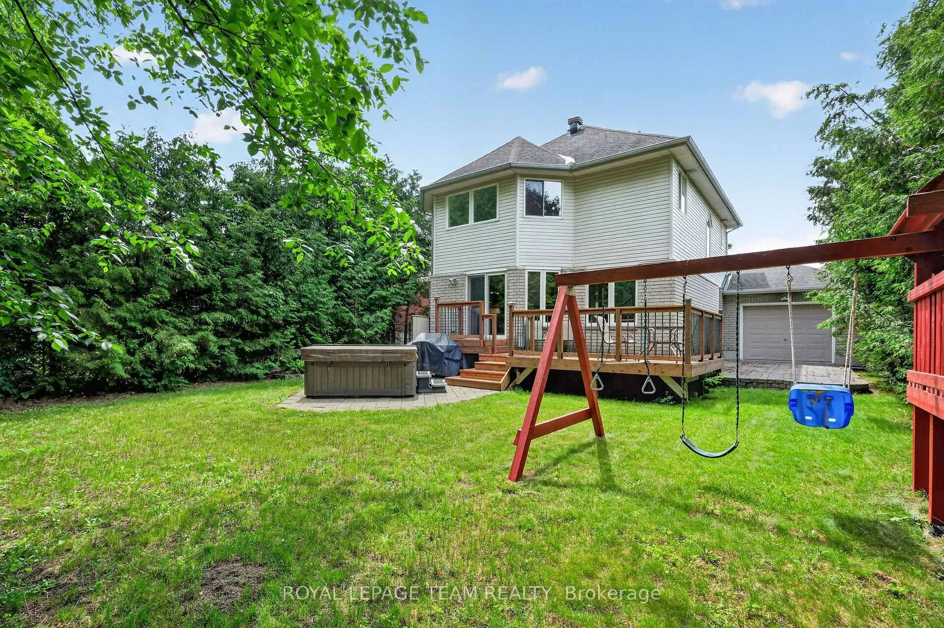 Photo 49 of 875 Giant Cedars Crescent, Ottawa, Riverside South/Gloucester Glen — HOMEH