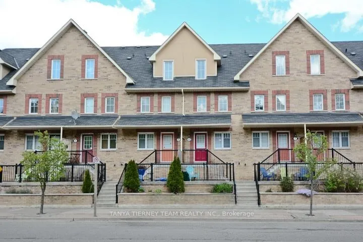 Front of Unit 6, 1775 Valley Farm Road