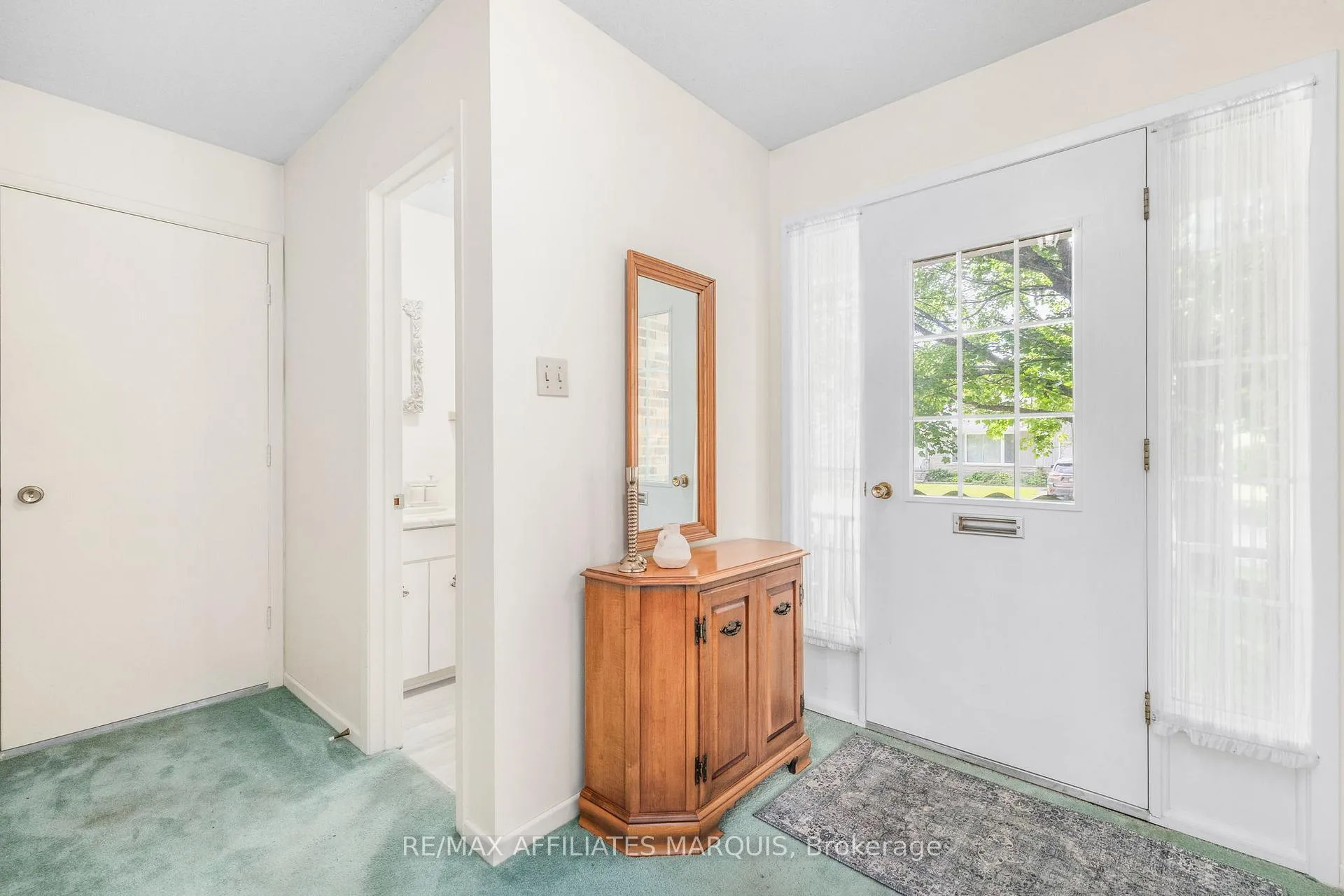 Photo 3 of 15 Glenview Crescent, Perth, Perth — HOMEH