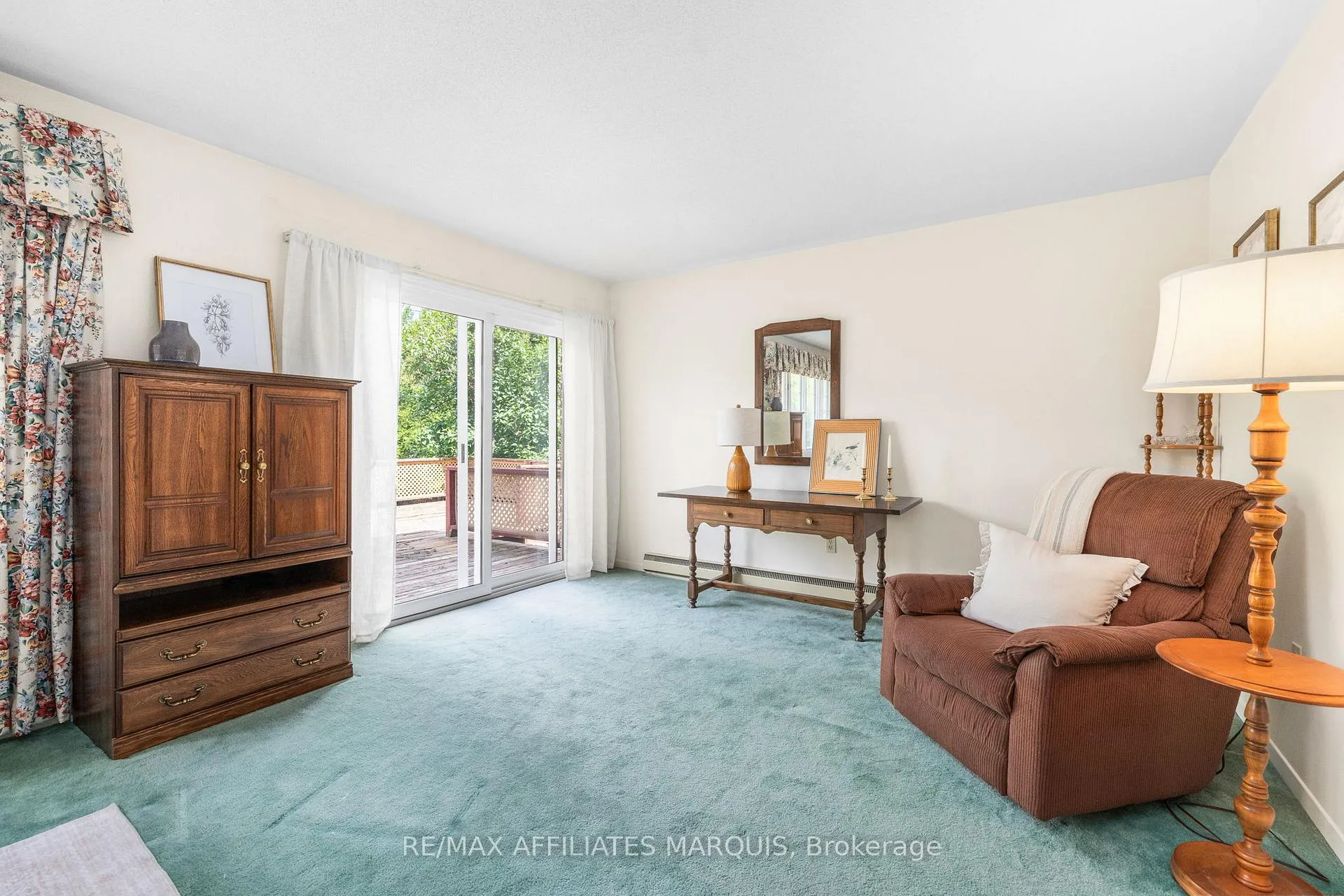 Photo 16 of 15 Glenview Crescent, Perth, Perth — HOMEH