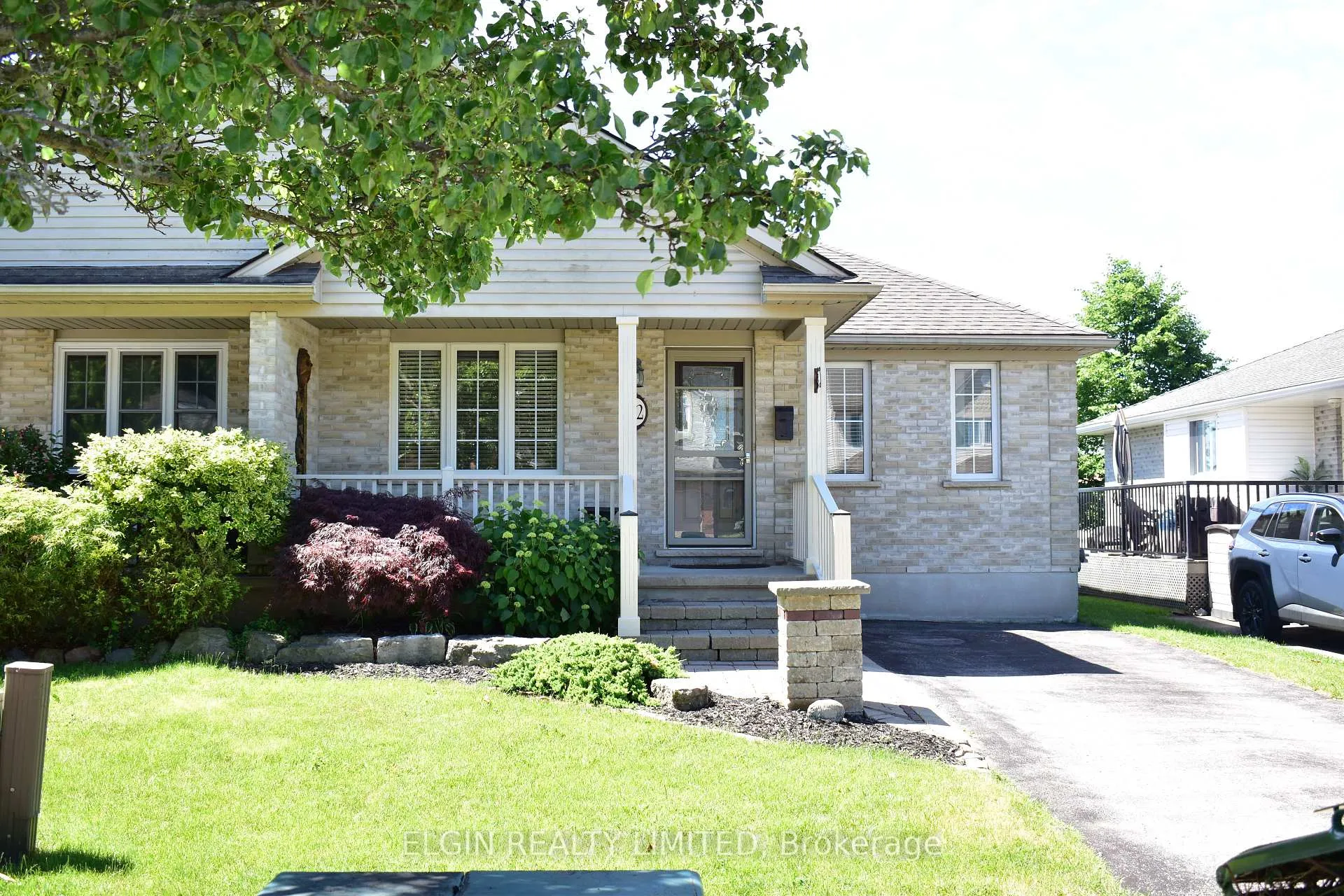 Photo 1 of 22 Axford Parkway, St. Thomas — HOMEH