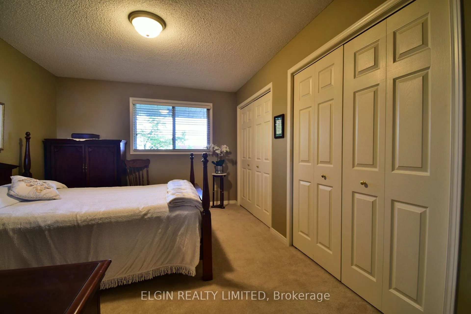 Photo 16 of 22 Axford Parkway, St. Thomas — HOMEH