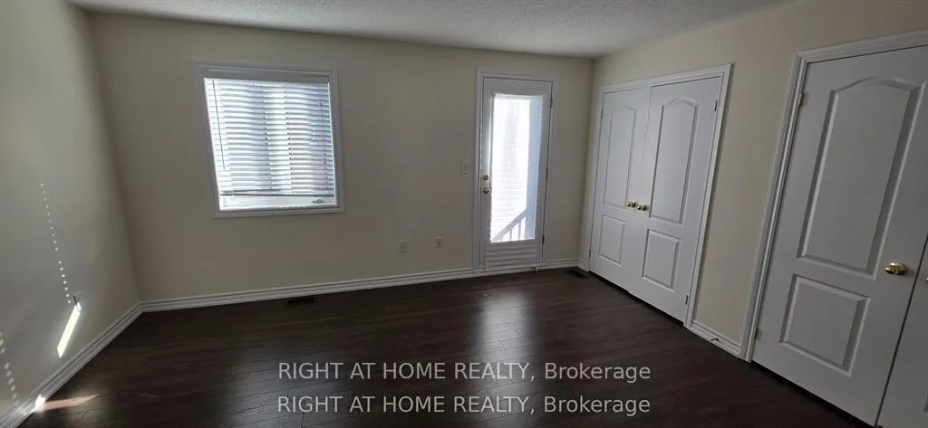 Photo 16 of 27 Shiff Crescent, Brampton, Heart Lake East — HOMEH
