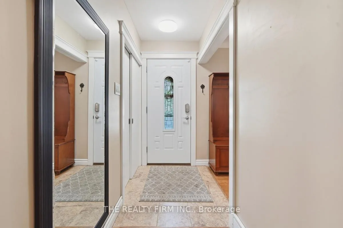 Photo 5 of 473 Pinetree Drive, London, North P — HOMEH